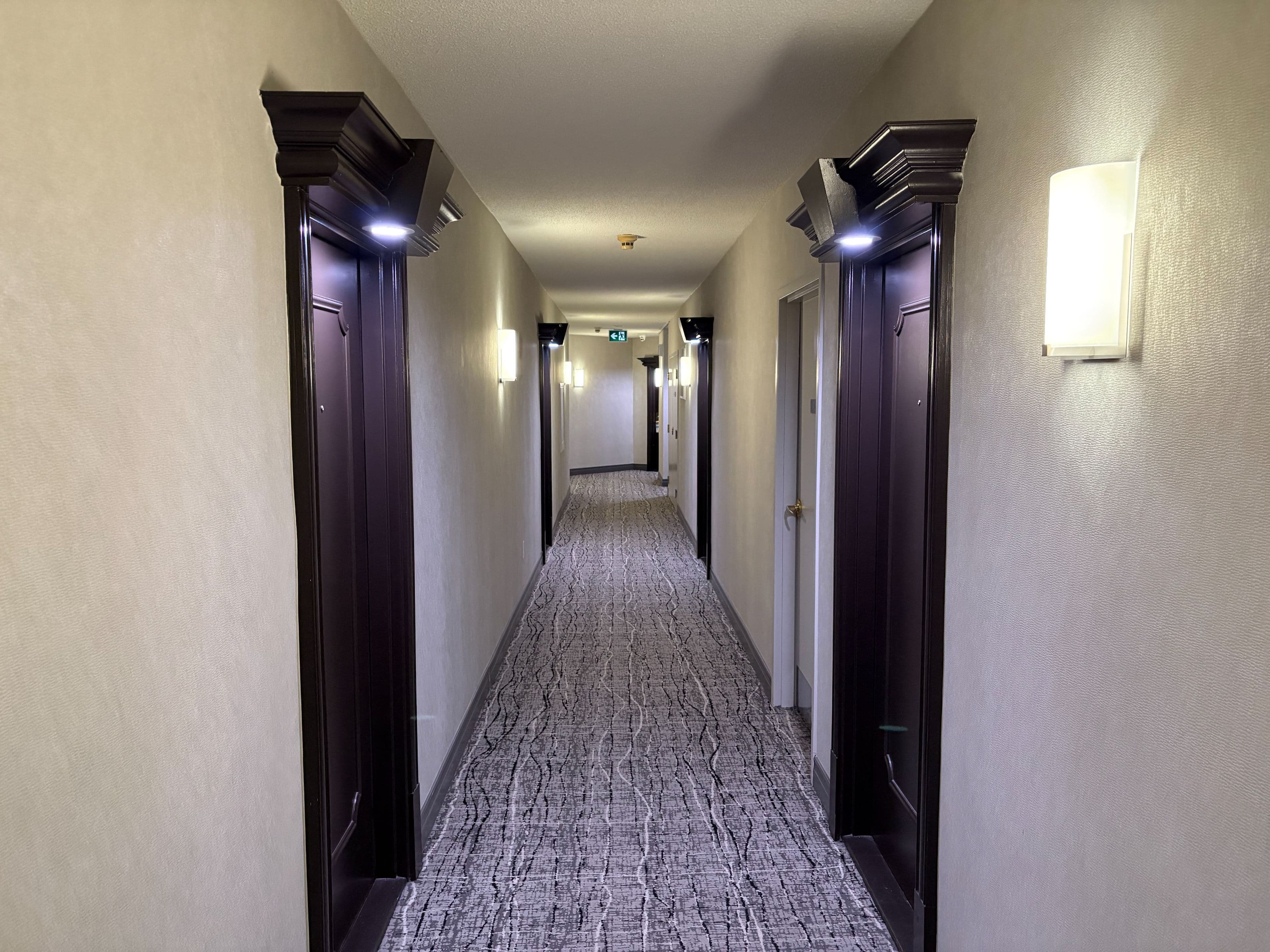 889 Bay Street 702, Toronto C01, ON M5S 3K5