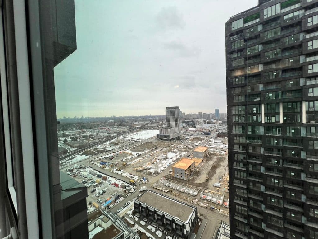 1 Quarrington Lane 2510, Toronto C13, ON M3C 0S4