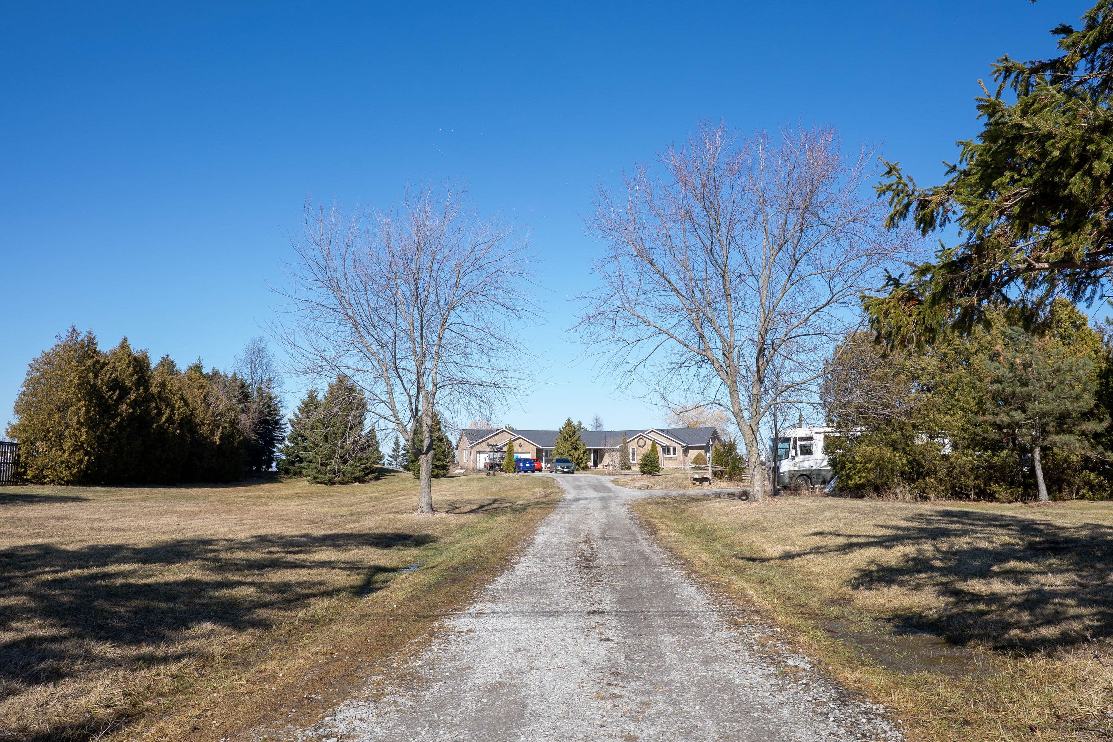 1113 Ridge Road, Hamilton, ON L8J 2X5