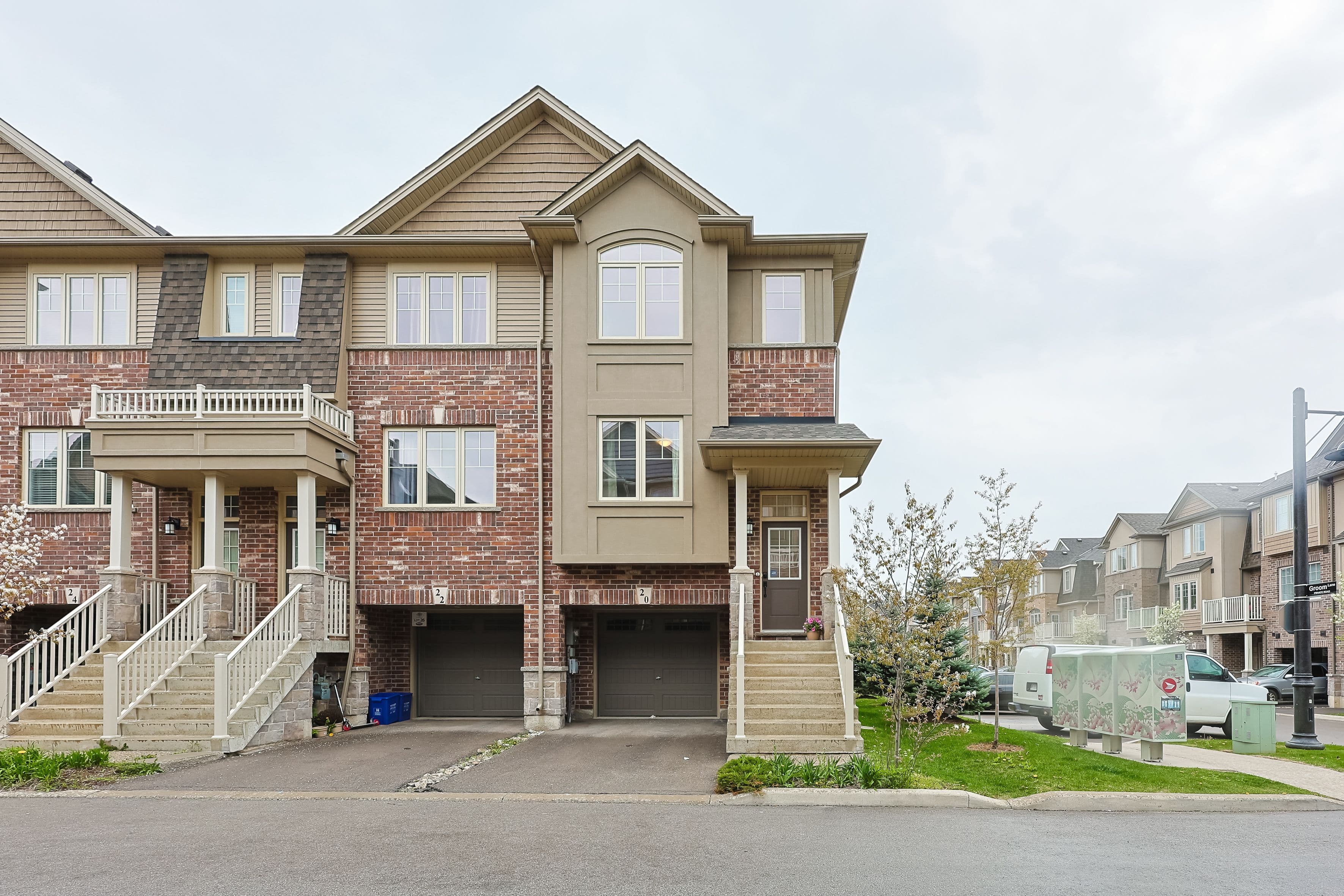 20 Barley Lane, Hamilton, ON L9K 0K1