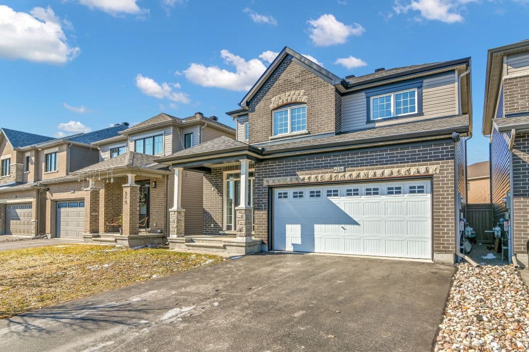213 Esturgeon Street, Orleans - Cumberland and Area, ON K4A 1G3