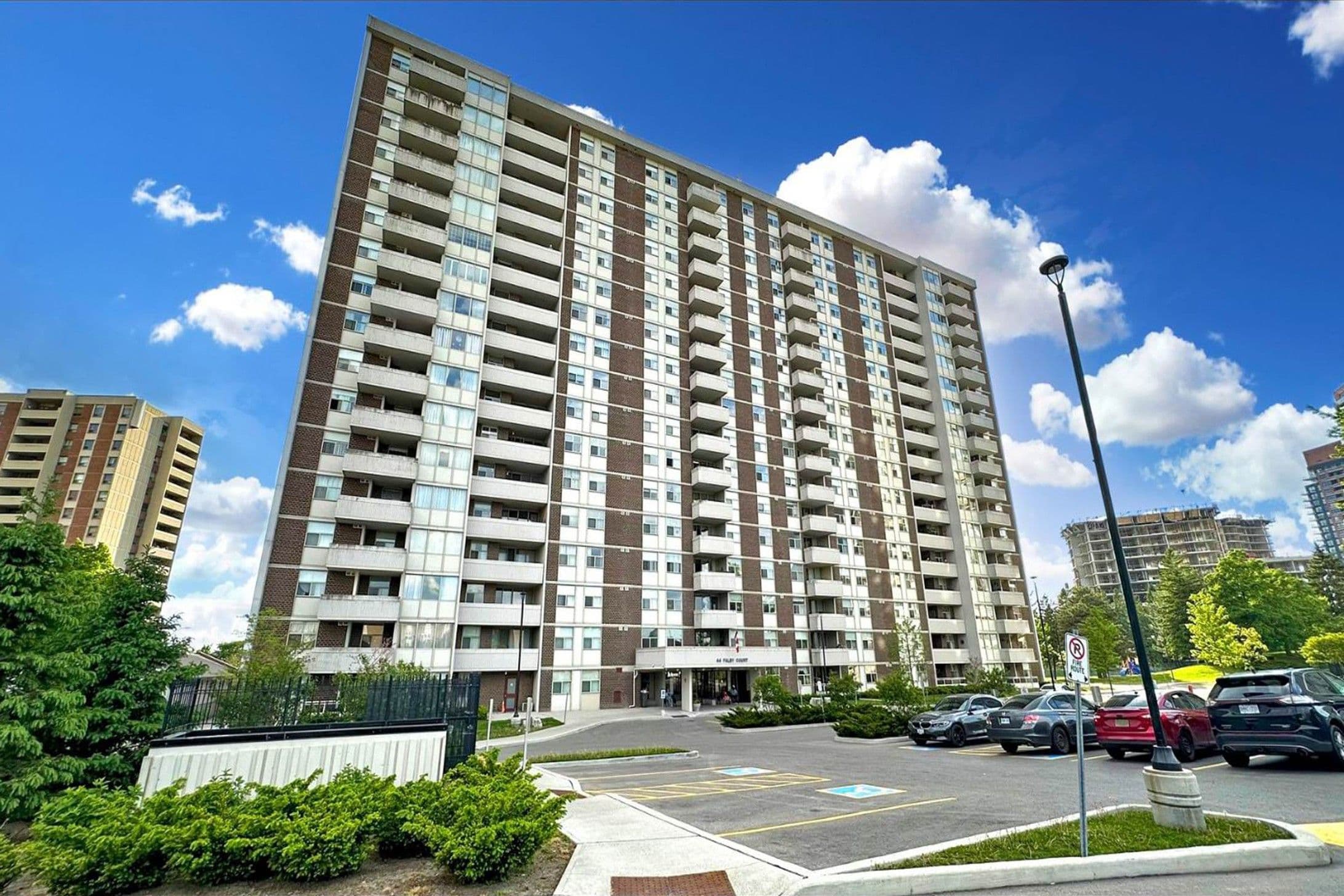 44 Falby Court 609, Ajax, ON L1S 3L1