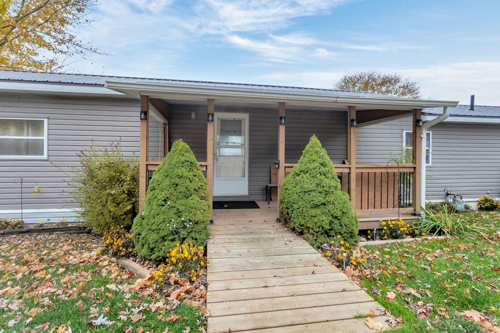 596101 Hwy 59 Tropicana #15 Crescent E, East Zorra-Tavistock, ON N4P 7W1