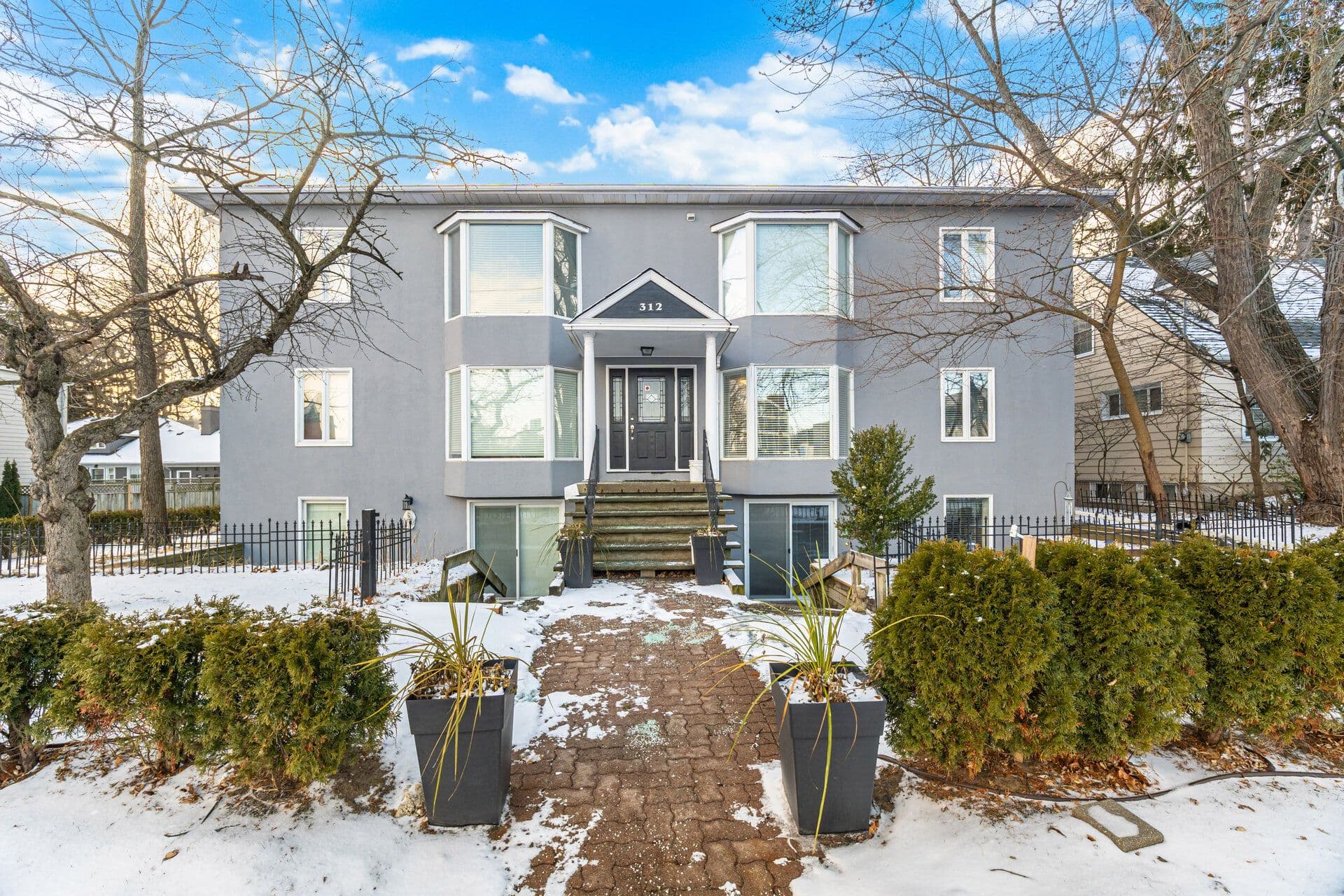 312 Reynolds Street 3, Oakville, ON L6J 3L8