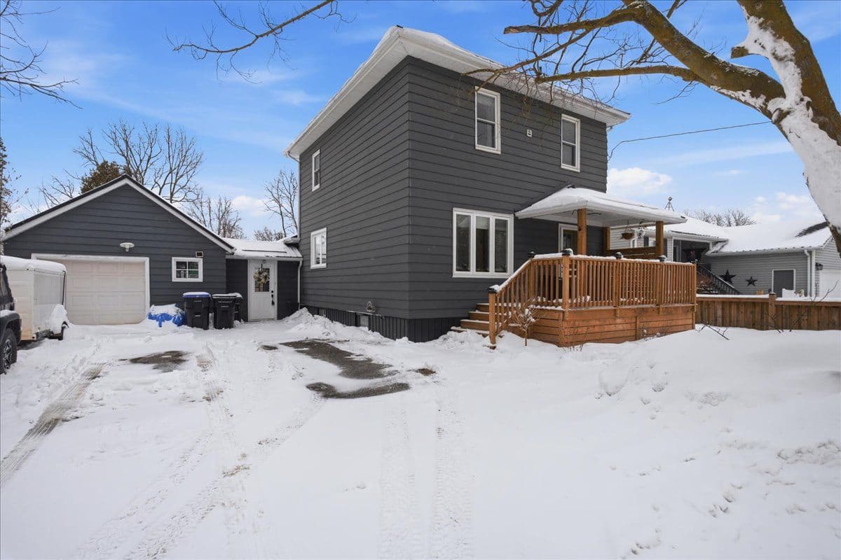 5304 County Rd 9 Road, Clearview, ON L0M 1N0