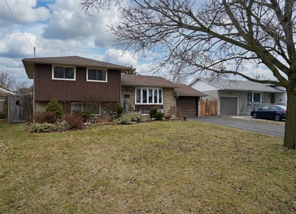 61 Prince Philip Drive, St. Catharines, ON L2N 3H9