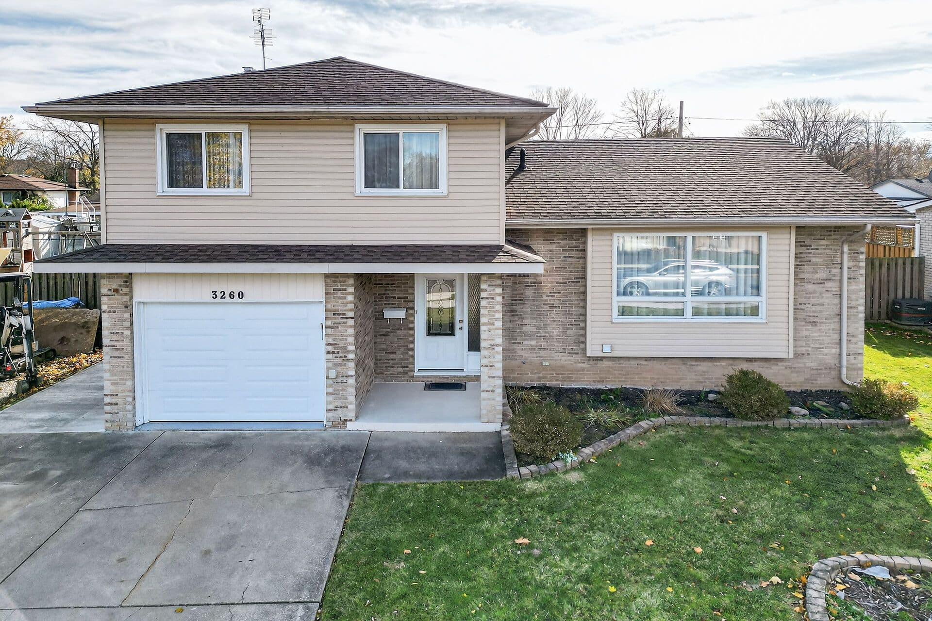 3260 Harleyford Crescent, Niagara Falls, ON L2G 7K8