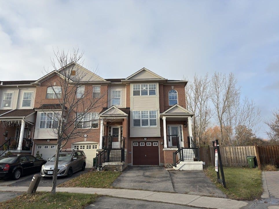 40 Reindeer Drive, Toronto E11, ON M1B 6H4