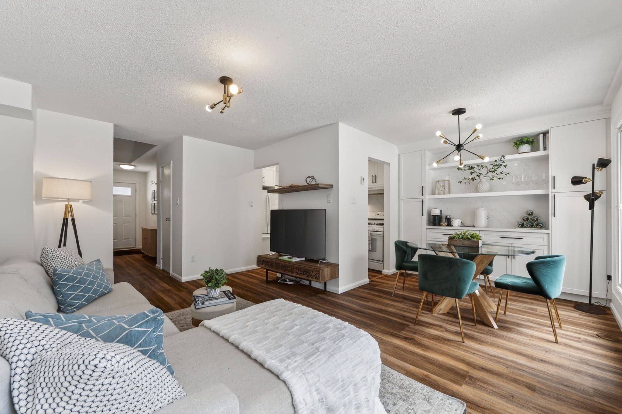 46 Rock Fern Way, Toronto C15, ON M2J 4N4