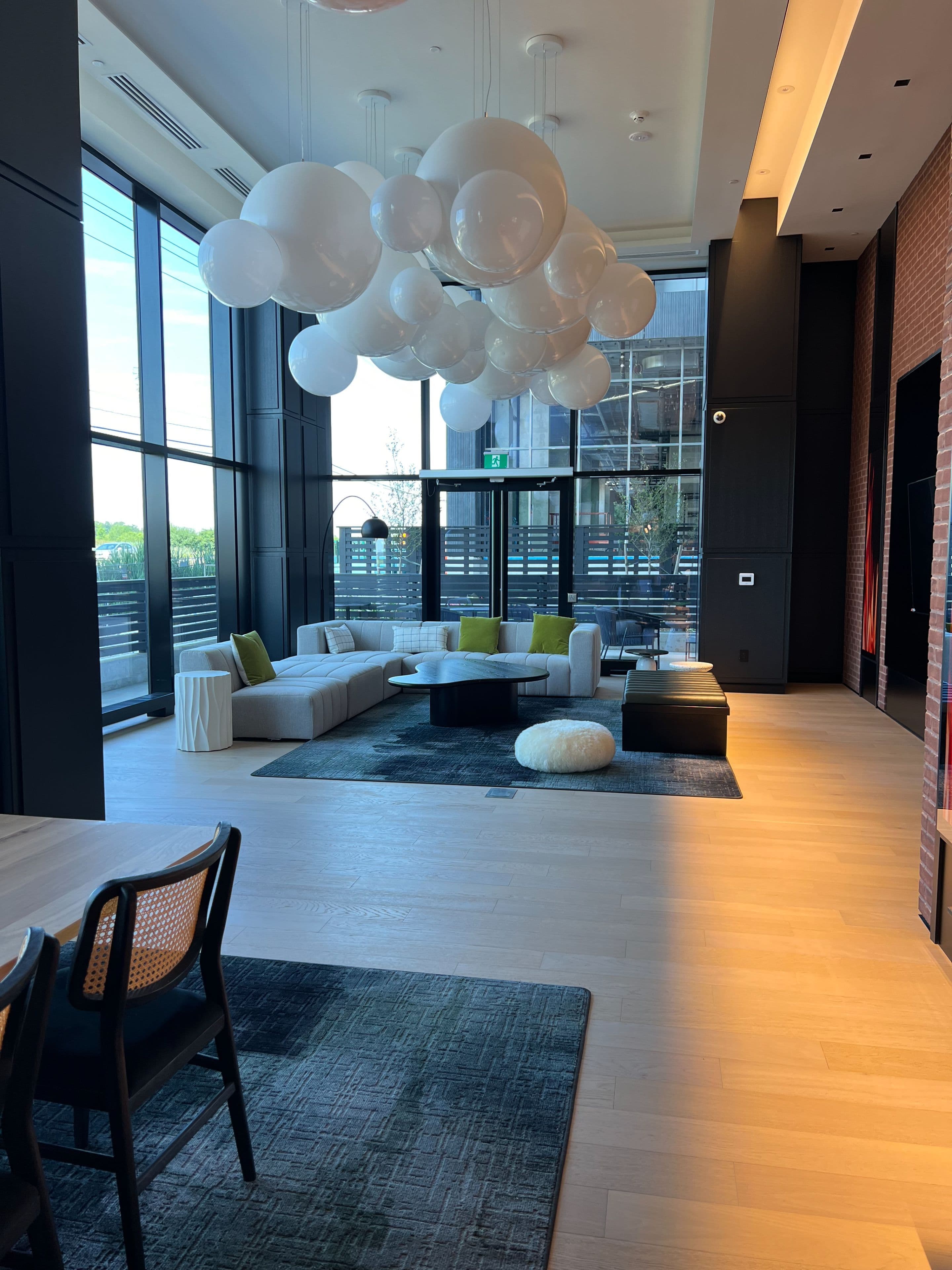 3220 William Coltson Avenue 711, Oakville, ON L6H 7X9