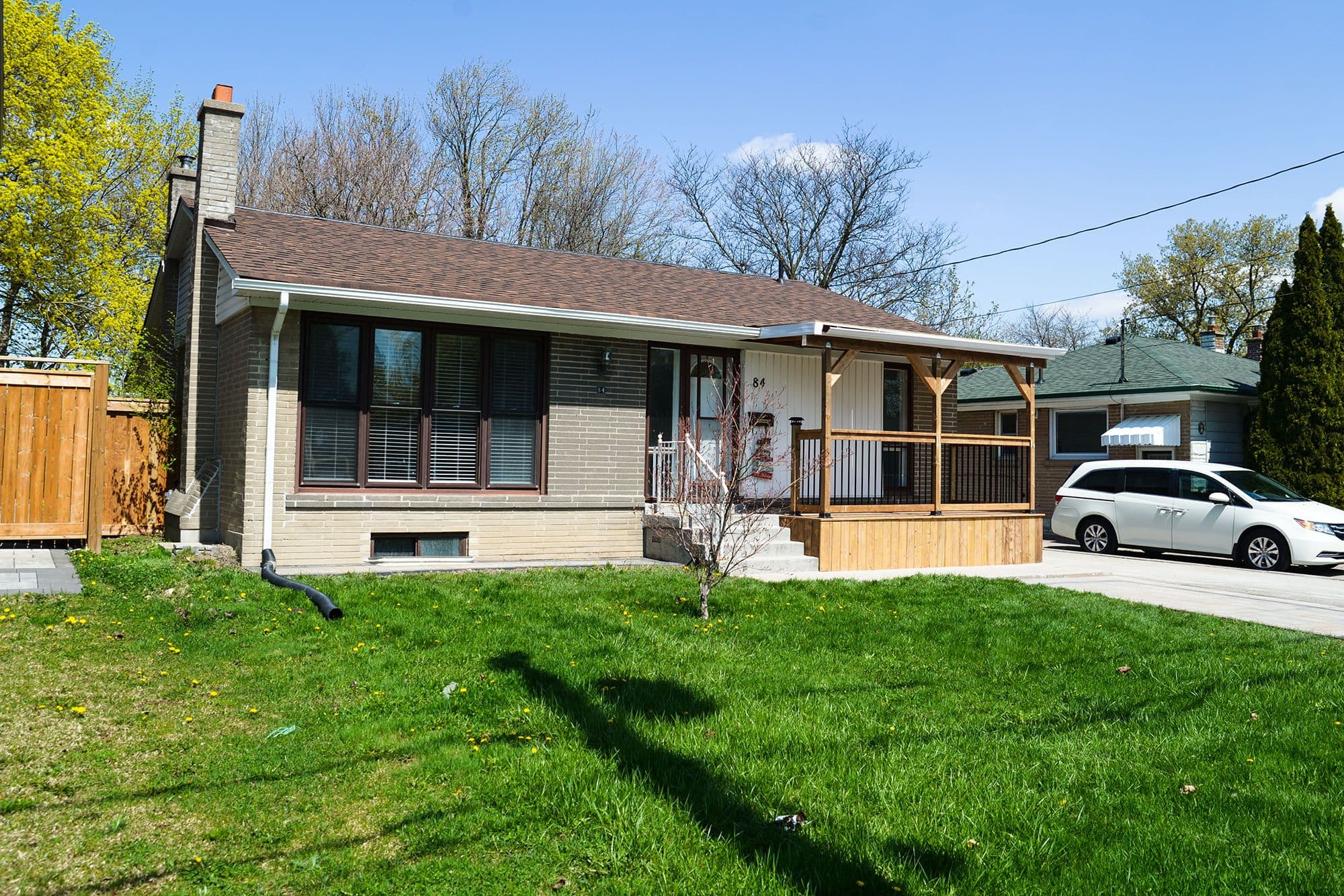 84 Cartier Crescent, Richmond Hill, ON L4C 2N5