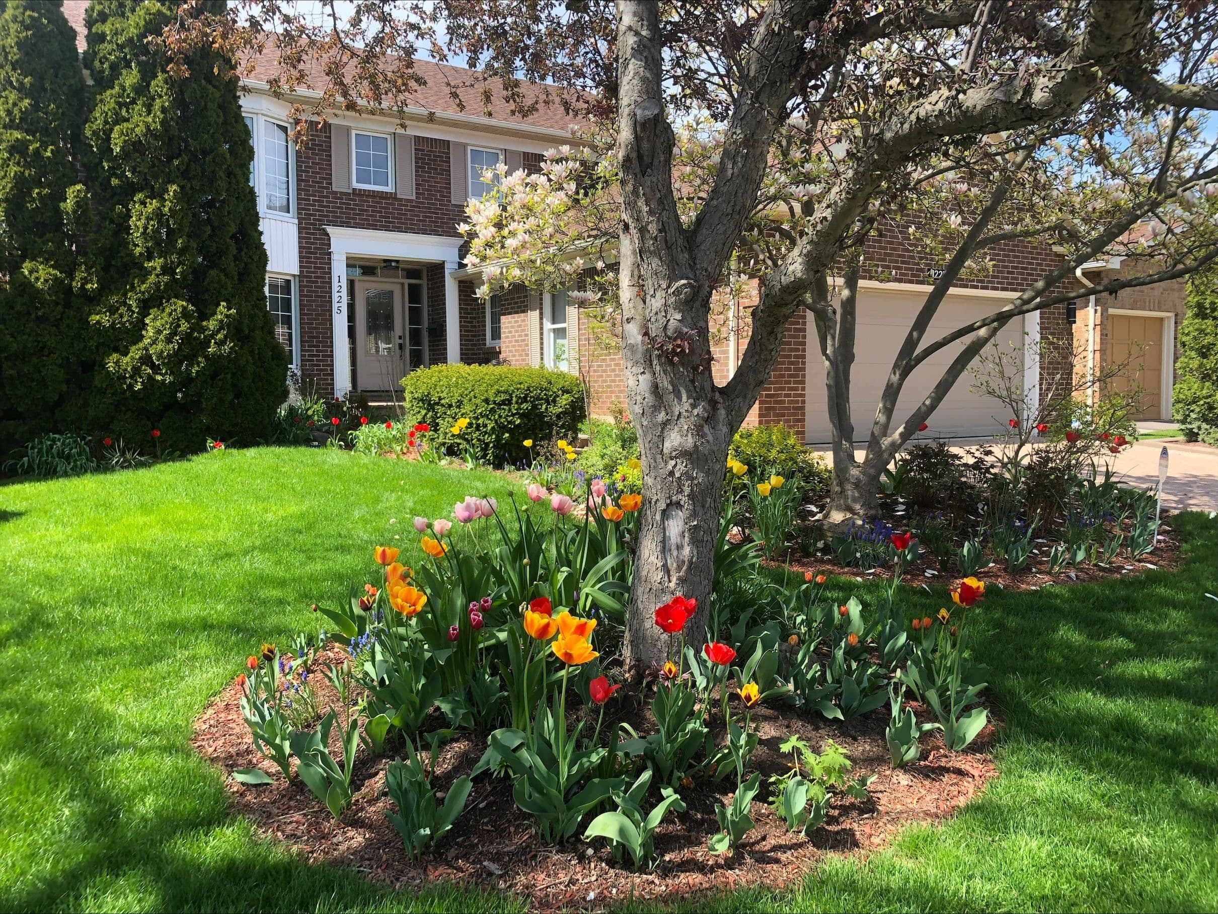 1225 Old Post Drive, Oakville, ON L6M 1A5