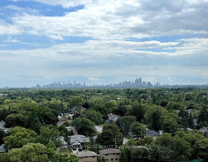 95 McMahon Drive 2005, Toronto C15, ON M2K 0H2