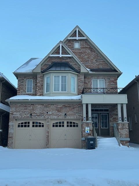63 Royal Fern Crescent, Caledon, ON L7C 4H1