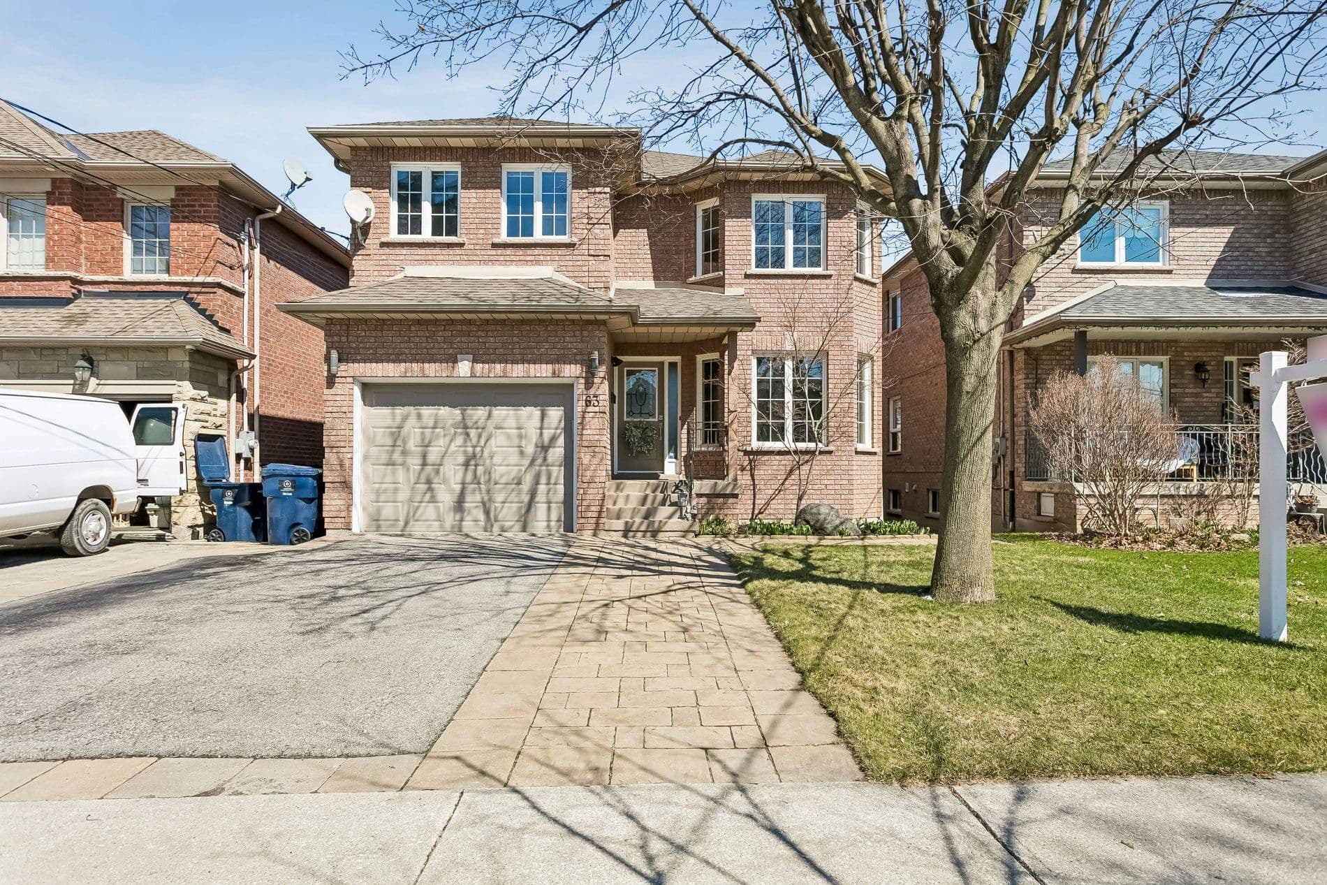 63 Wendell Avenue, Toronto W04, ON M9N 3K8