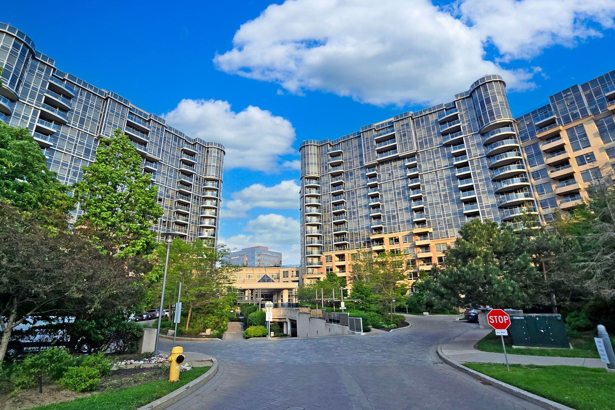 33 Cox Boulevard 631, Markham, ON L3R 8A6