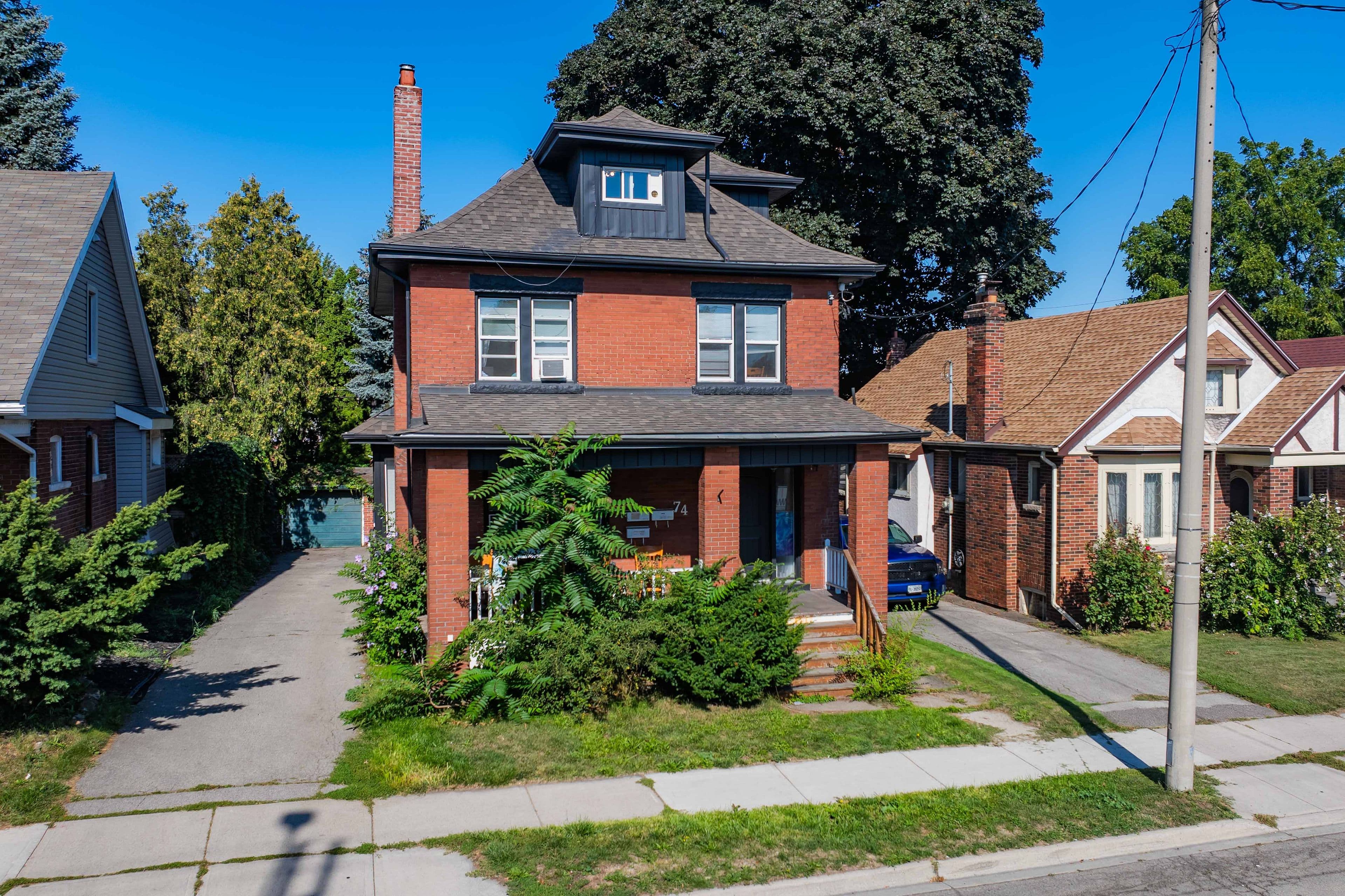 74 Kenilworth Avenue S, Hamilton, ON L8K 2S9