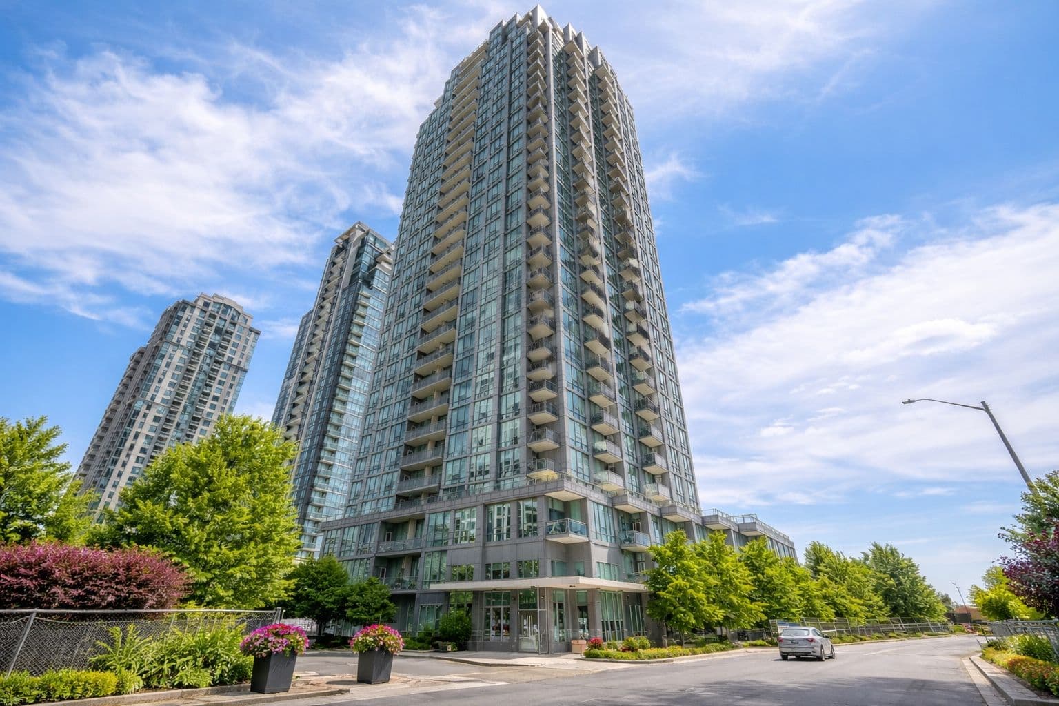 3525 Kariya Drive 1005, Mississauga, ON L5B 0C2