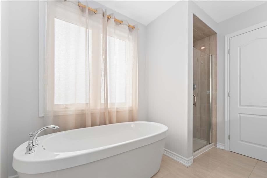 129 Sweetvalley Drive, Orleans - Cumberland and Area, ON K4A 1A4