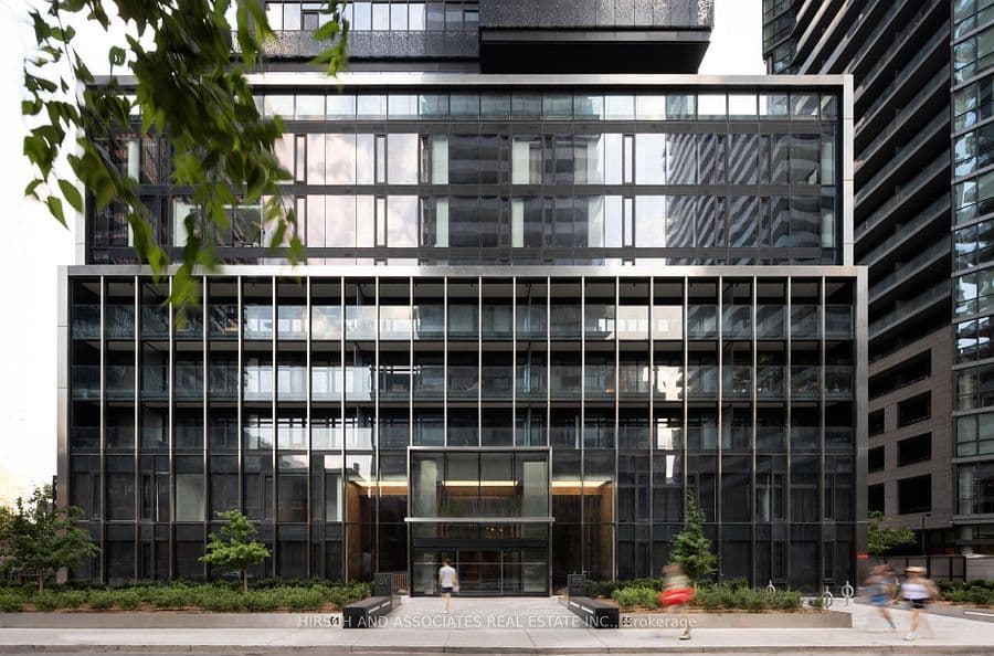 55 Charles Street E 803, Toronto C08, ON M4Y 0J1
