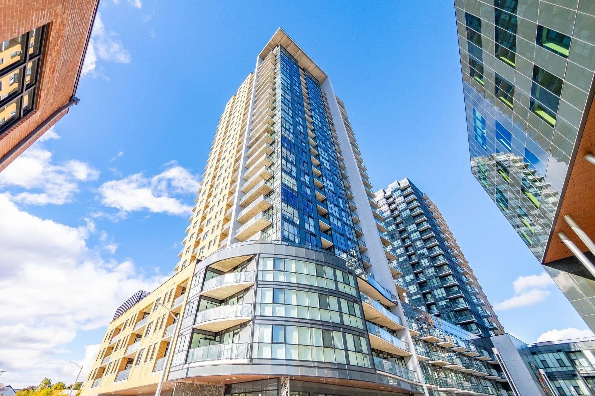 108 GARMENT Street 2709, Kitchener, ON N2G 2B3