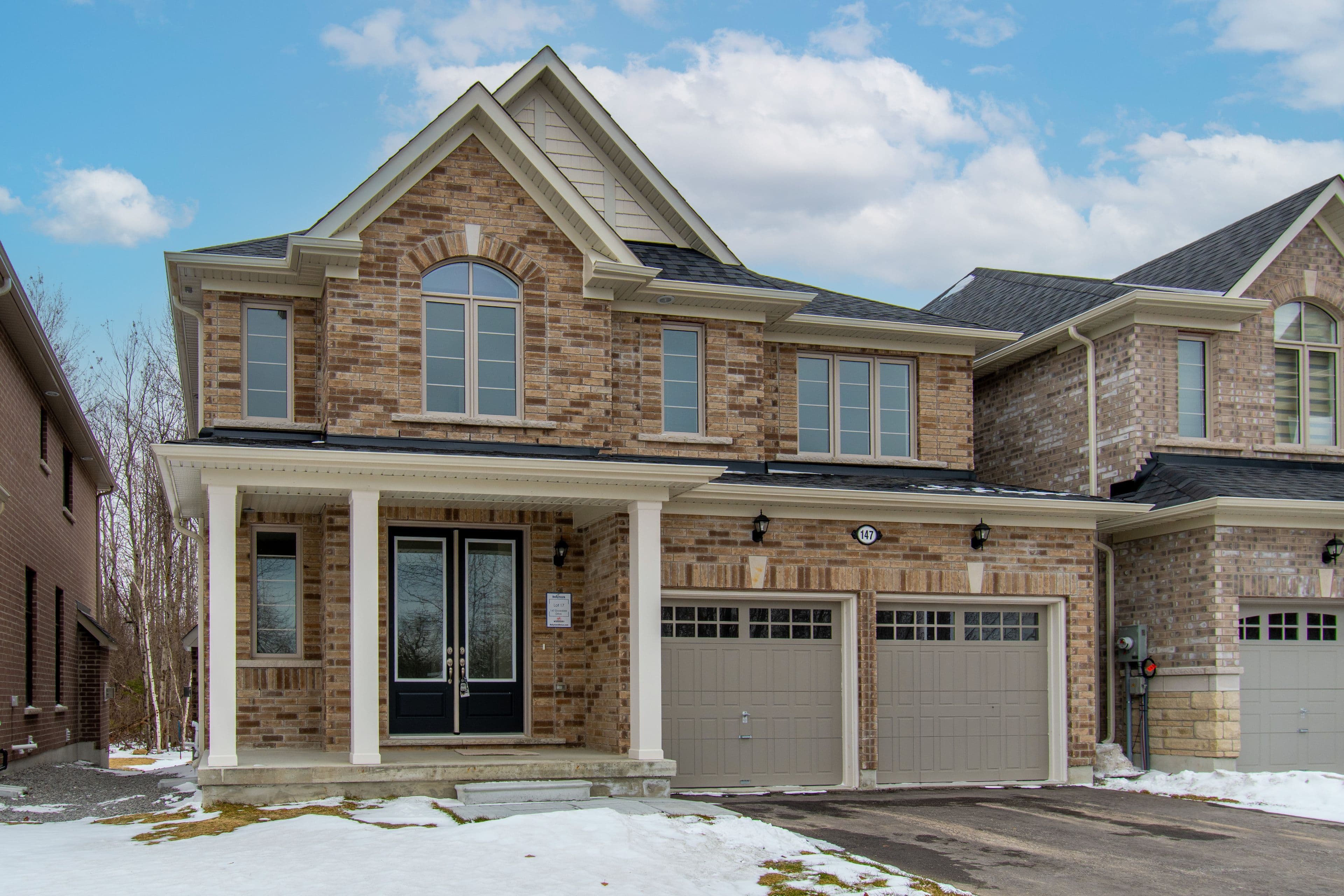147 Dovedale Drive, Georgina, ON L4P 0S6