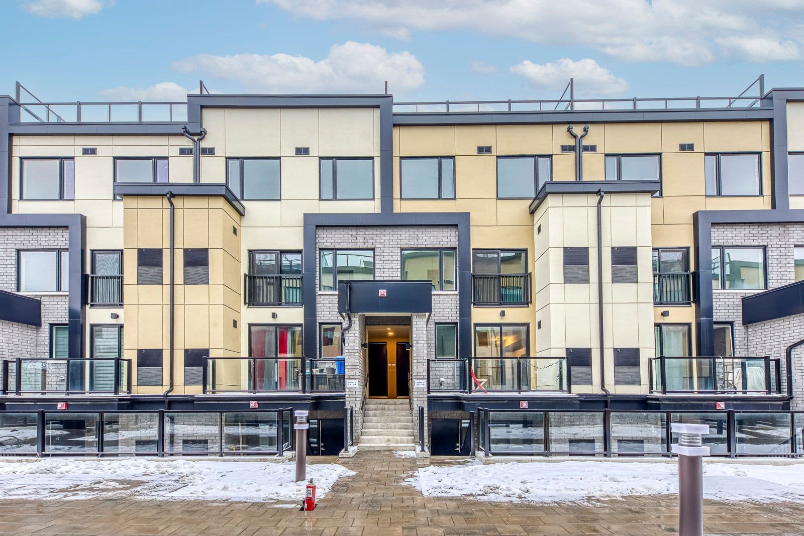 1660 Victoria Park Avenue C213, Toronto C13, ON M1R 1P7