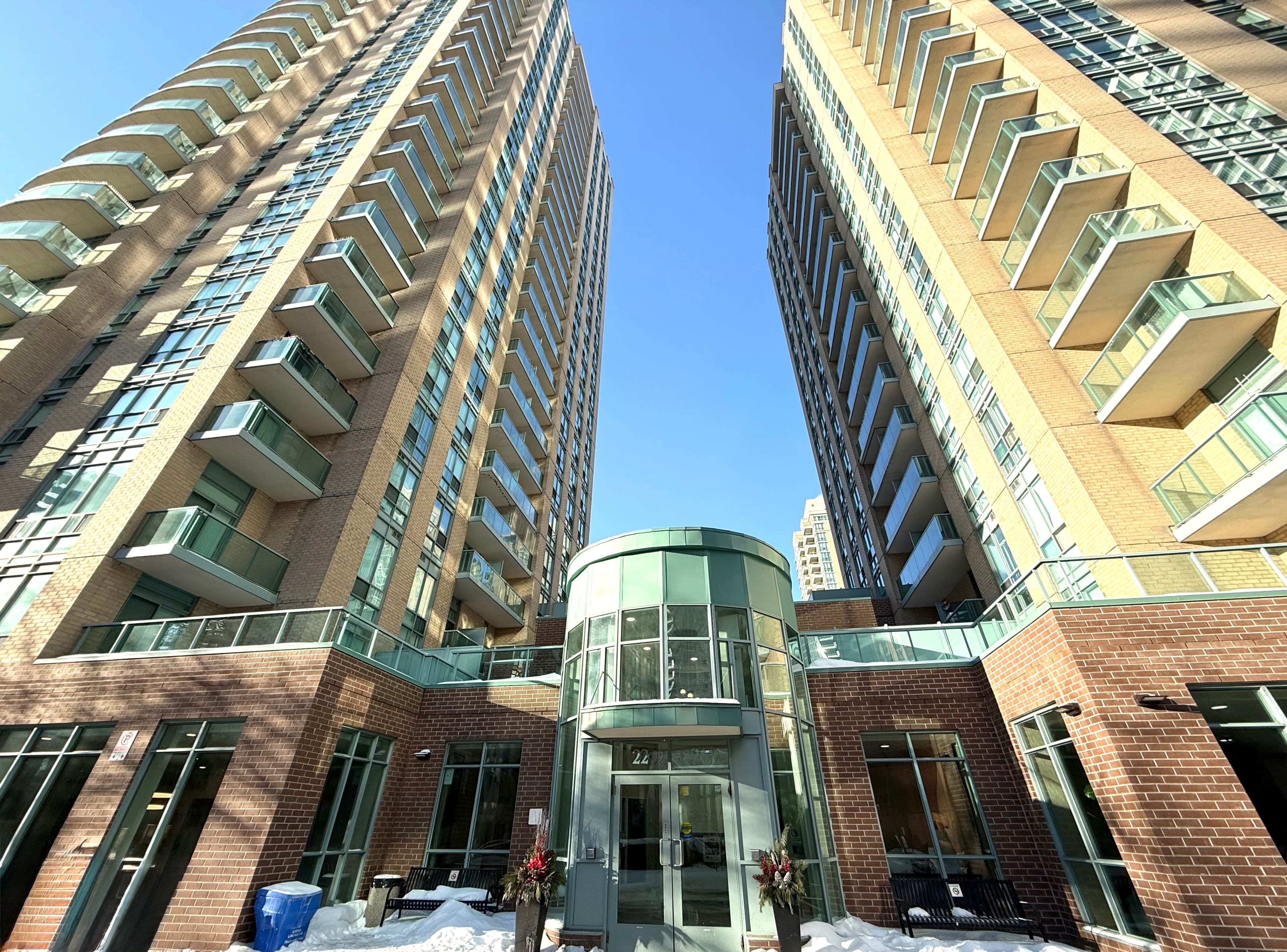 22 Olive Avenue 1909, Toronto C14, ON M2N 7G6