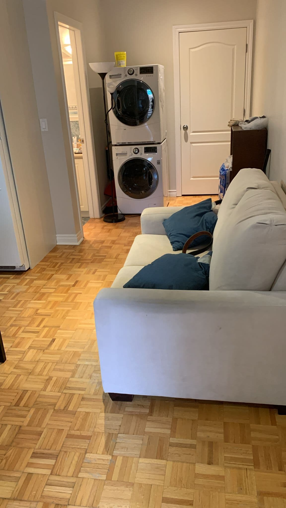 149 Cedric Avenue Lower, Toronto C03, ON M6C 3X7