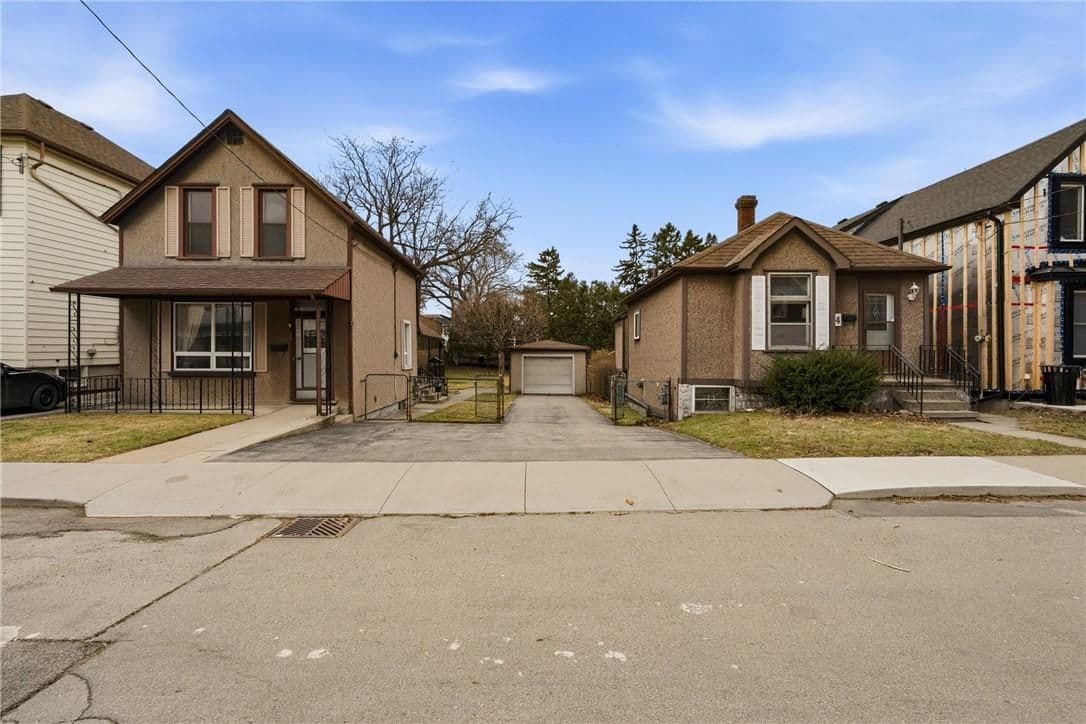 164 and 170 Macaulay Street E, Hamilton, ON L8L 3X6