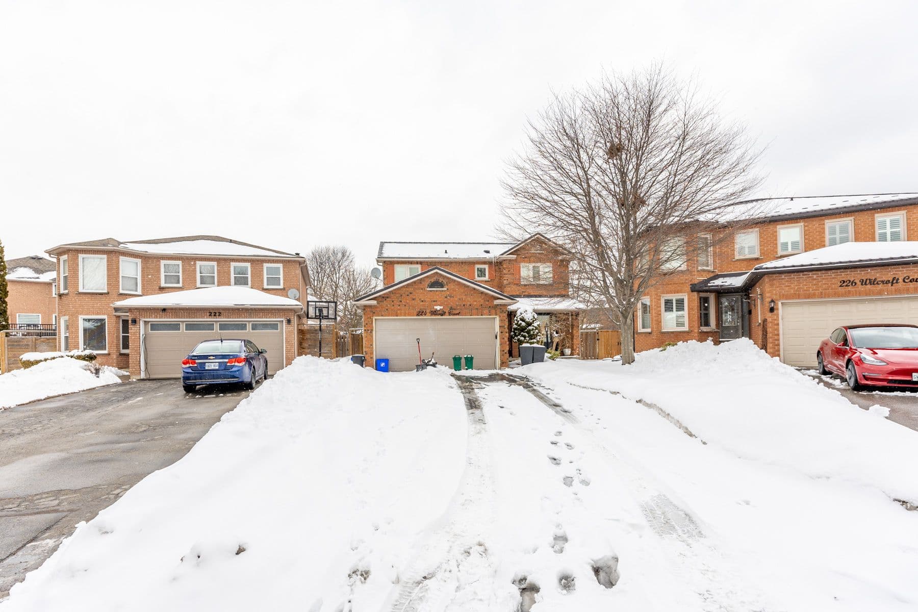 224 Wilcroft Court, Pickering, ON L1V 6N5