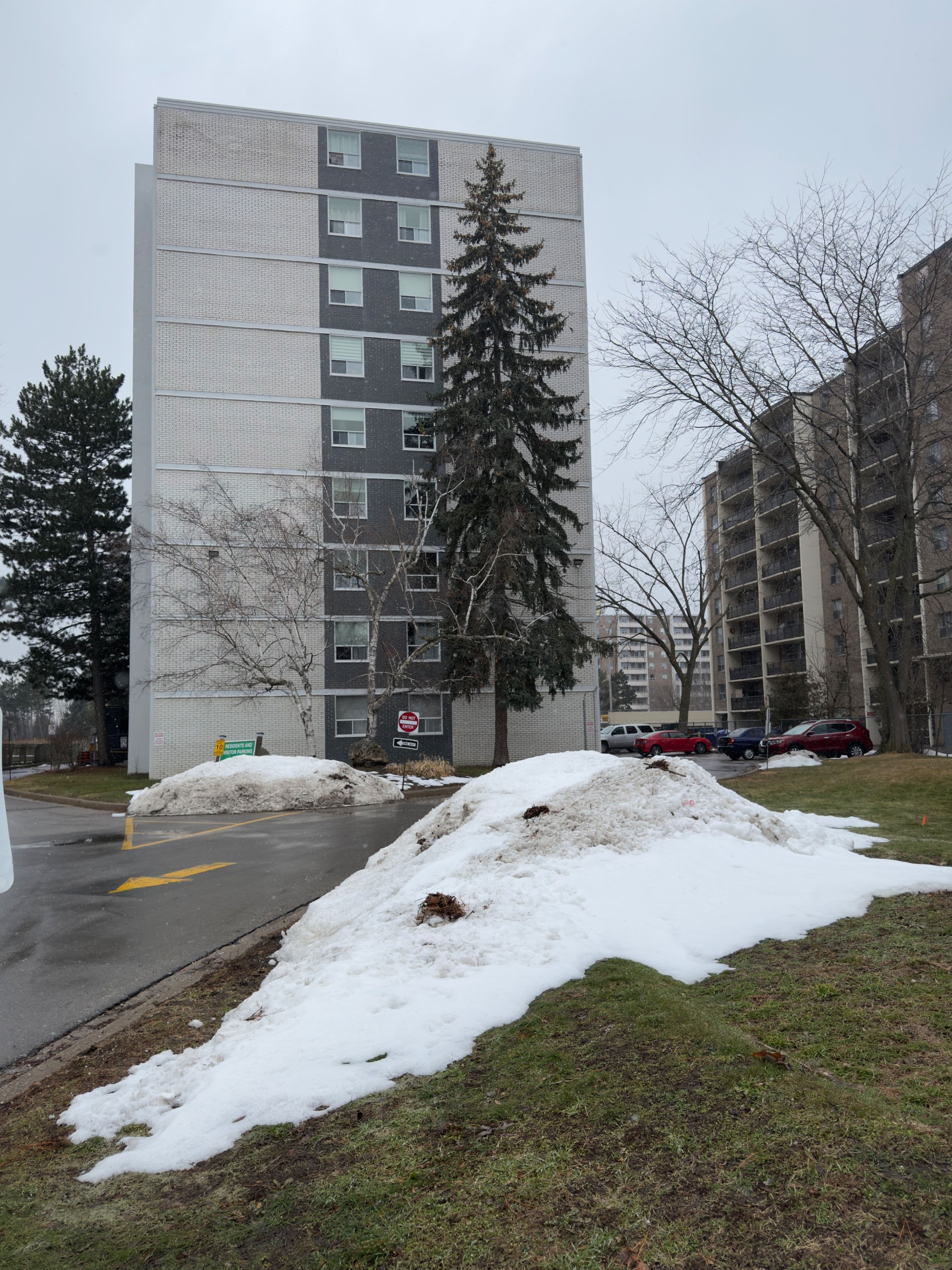 359 Geneva Street 1002, St. Catharines, ON L2N 2G5