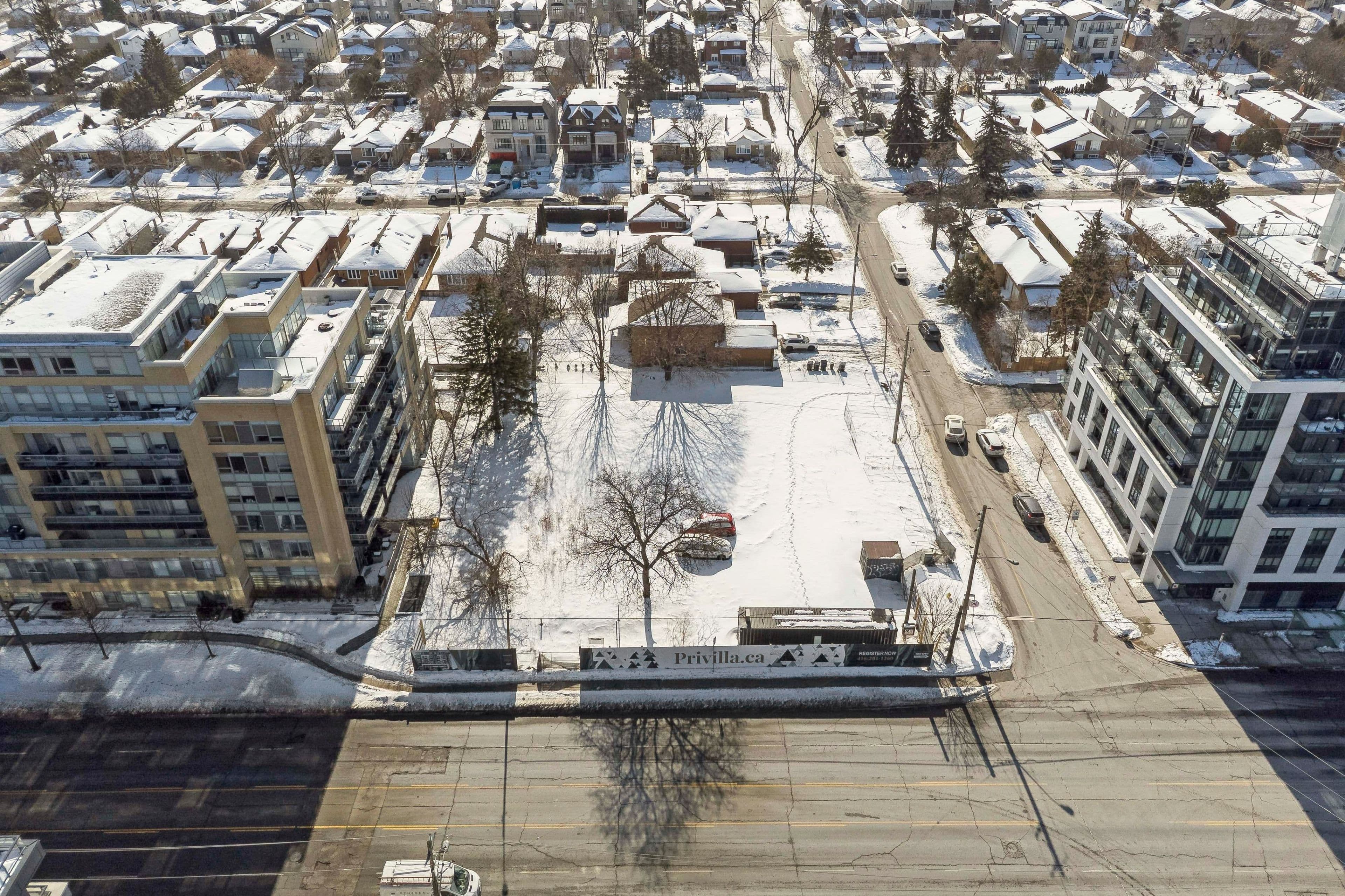 719 Sheppard Avenue W, Toronto C06, ON M3H 2S7