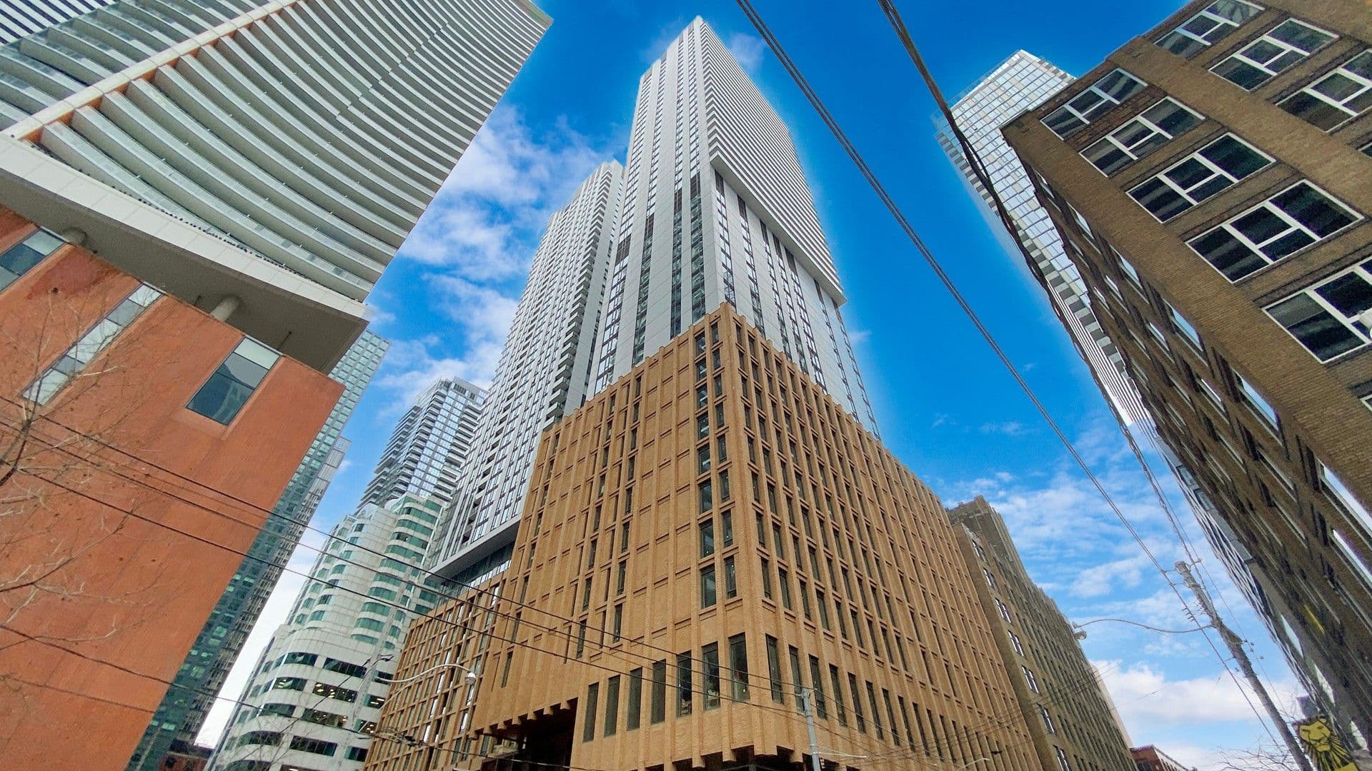 28 Widmer Street 4729, Toronto C01, ON M5V 0T2