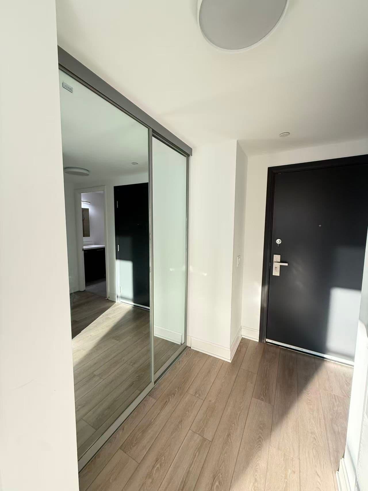 38 Gandhi Lane 2911, Markham, ON L3T 0G9