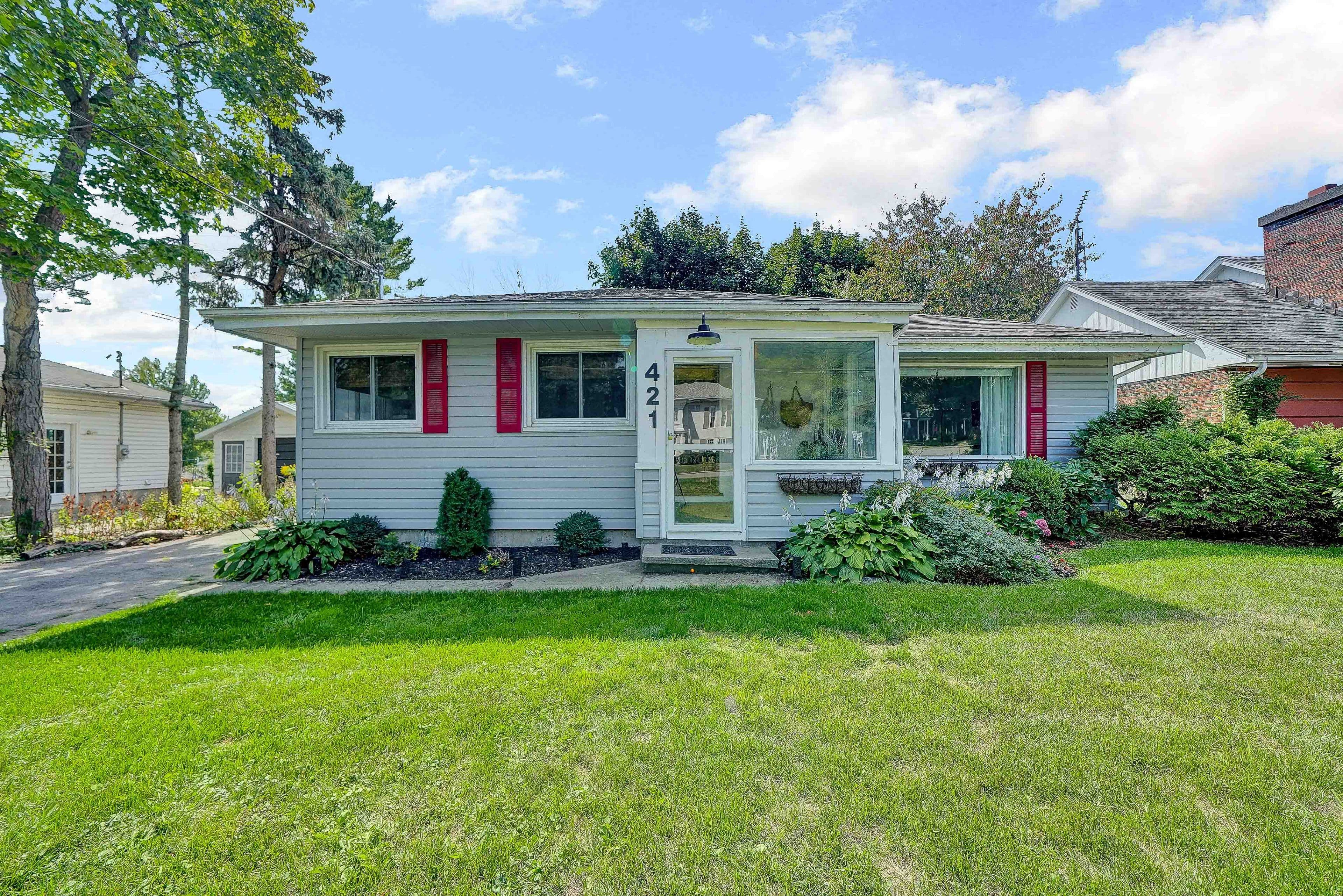 421 Bloomfield Main Street, Prince Edward County, ON K0K 1G0