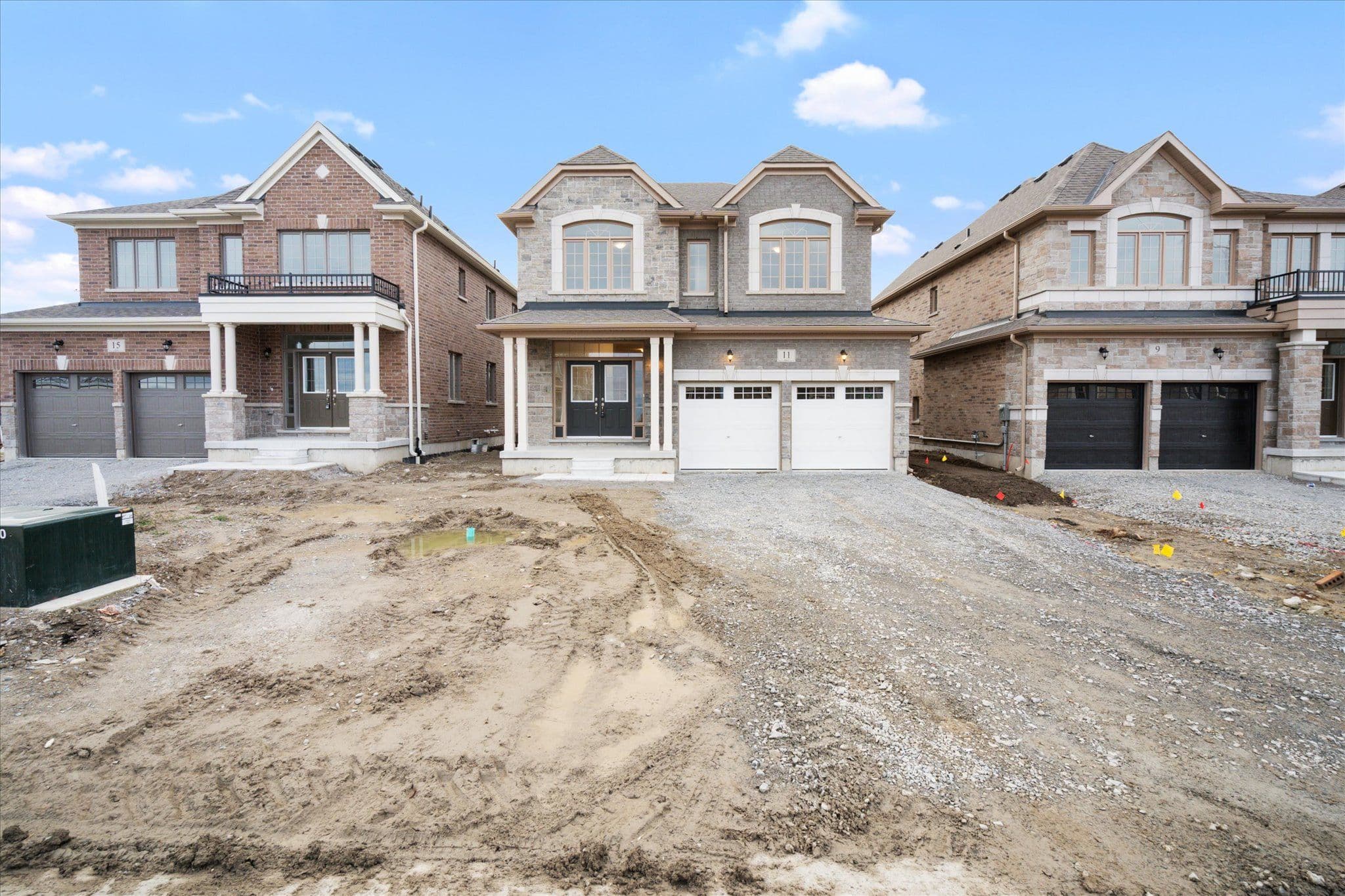 11 Tamblyn Trail, New Tecumseth, ON L0G 1A0