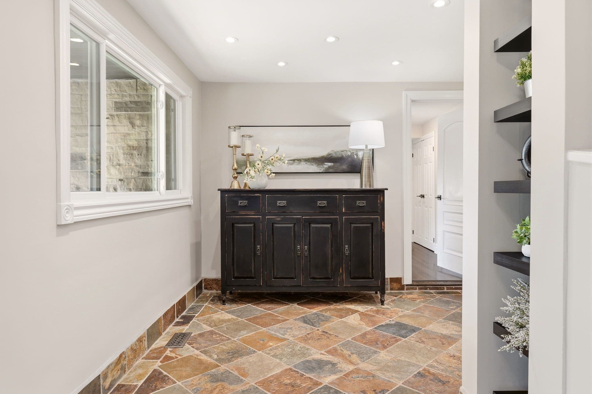 1189 Britannia Road, Burlington, ON L7P 0E7