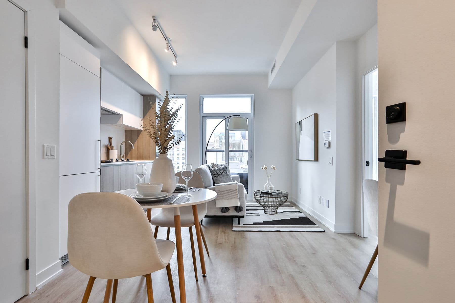 319 Jarvis Street 1005, Toronto C08, ON M5B 0C8