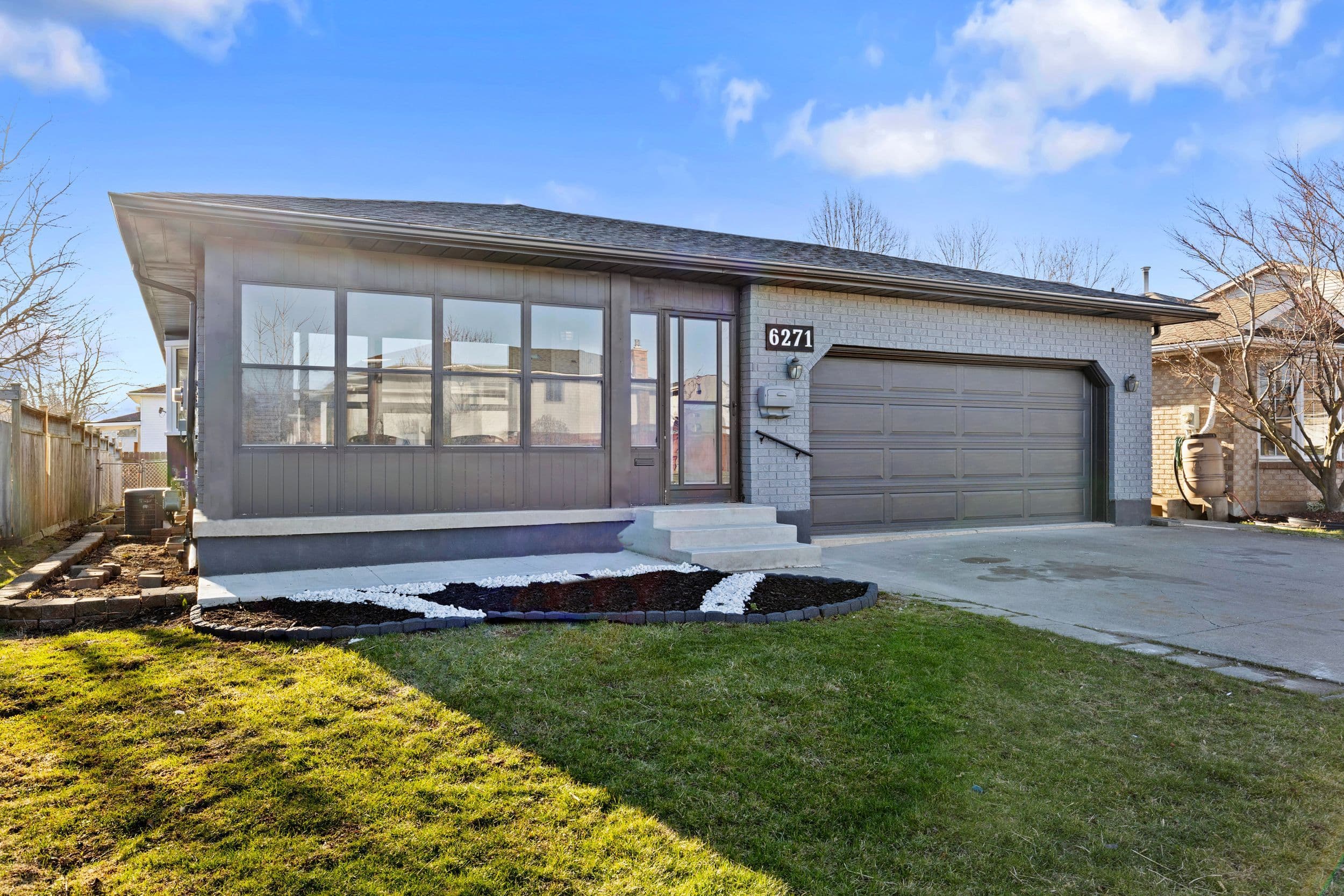 6271 Sherri Avenue W, Niagara Falls, ON L2H 2W7