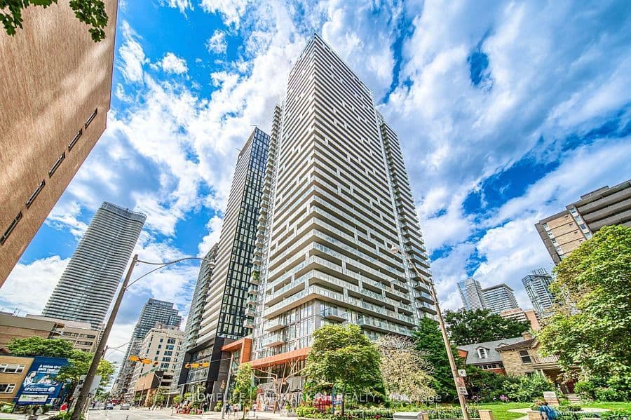 50 Wellesley Street E 2504, Toronto C08, ON M4Y 1G2