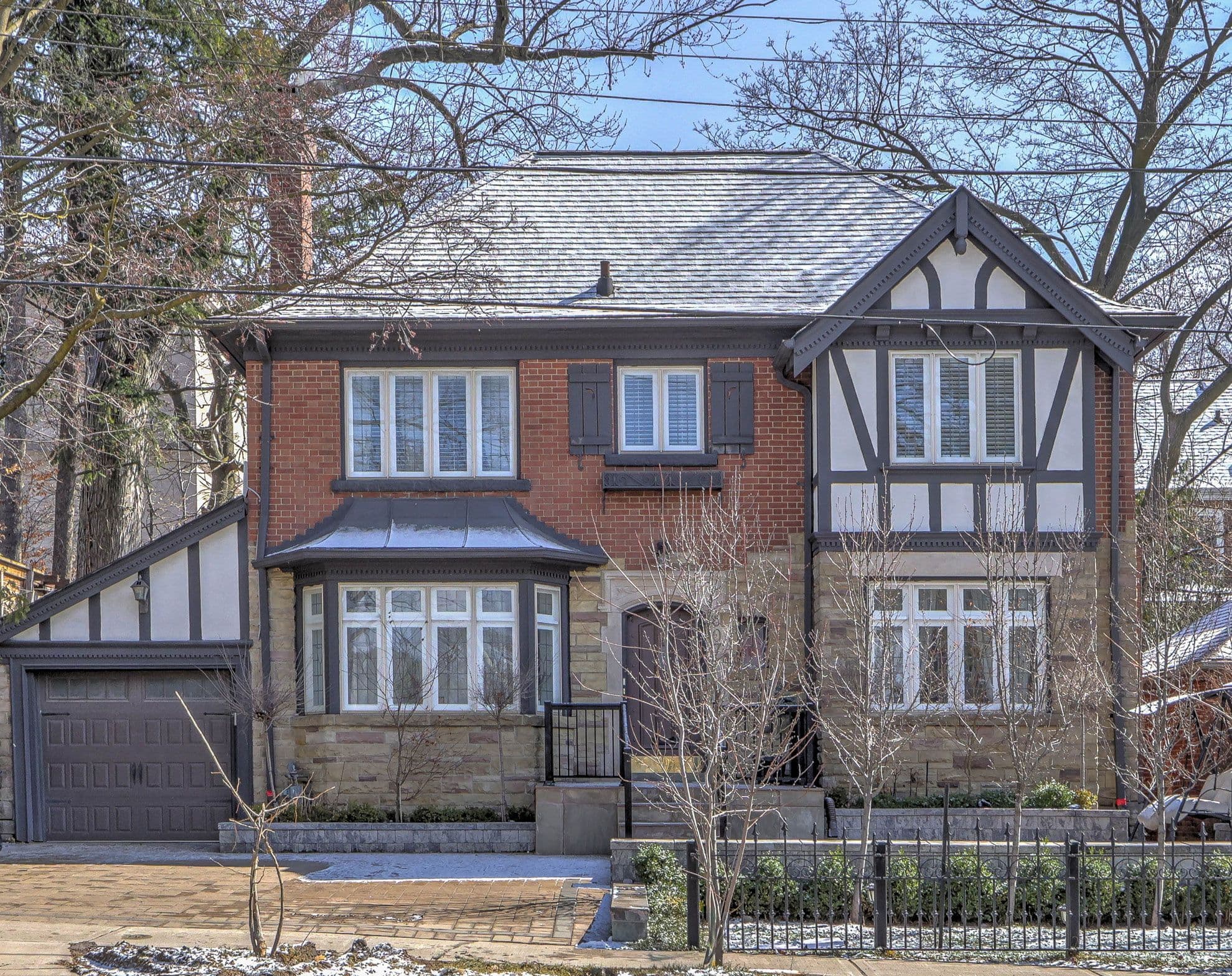 607 Spadina Road, Toronto C03, ON M5P 2X1