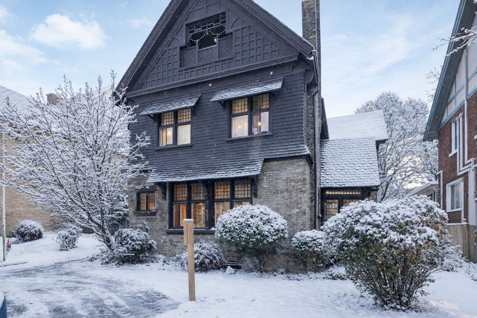 603 Queens Avenue, London East, ON N6B 1Y9