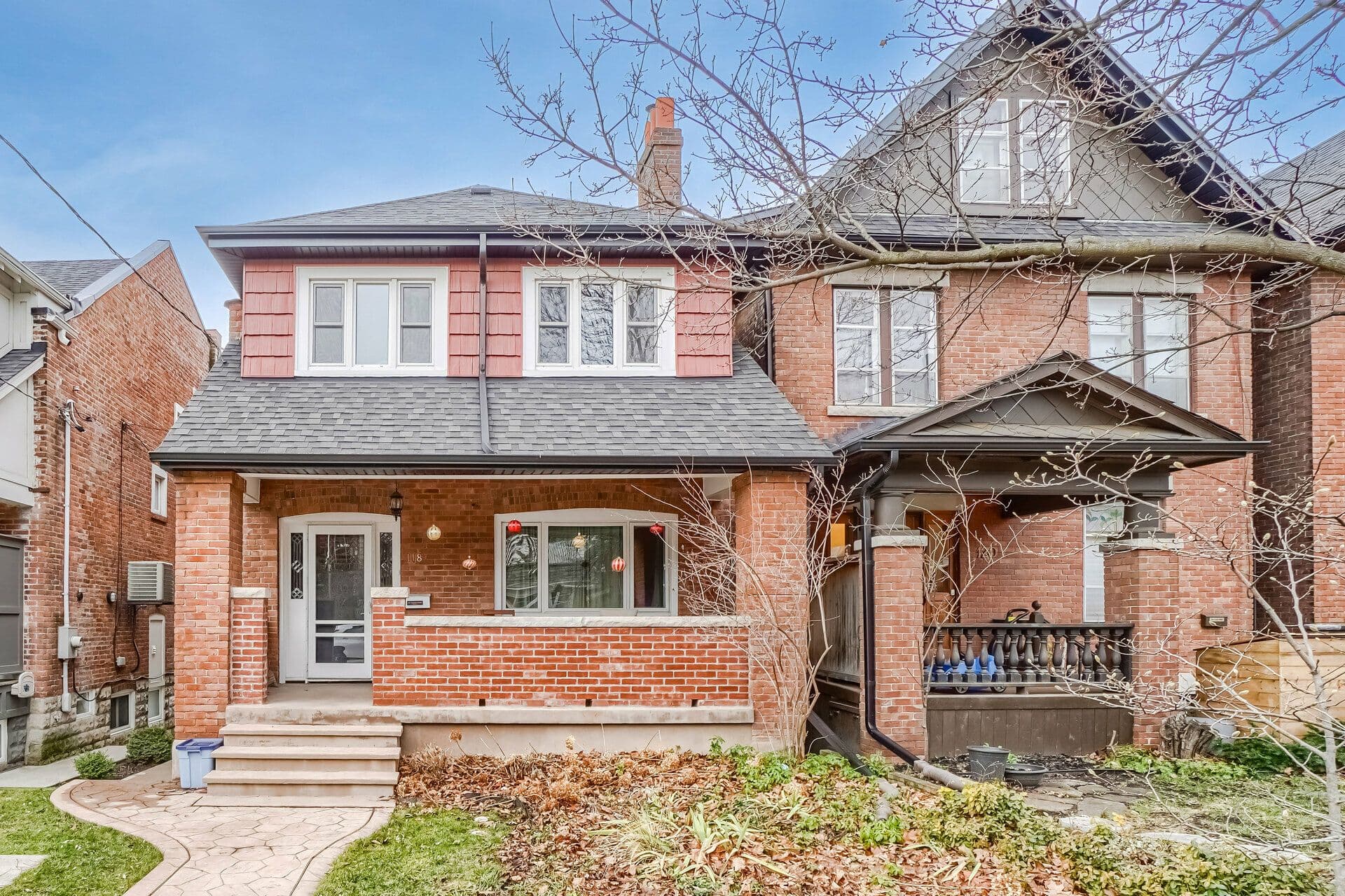 118 Mavety Street Lower, Toronto W02, ON M6P 2L9