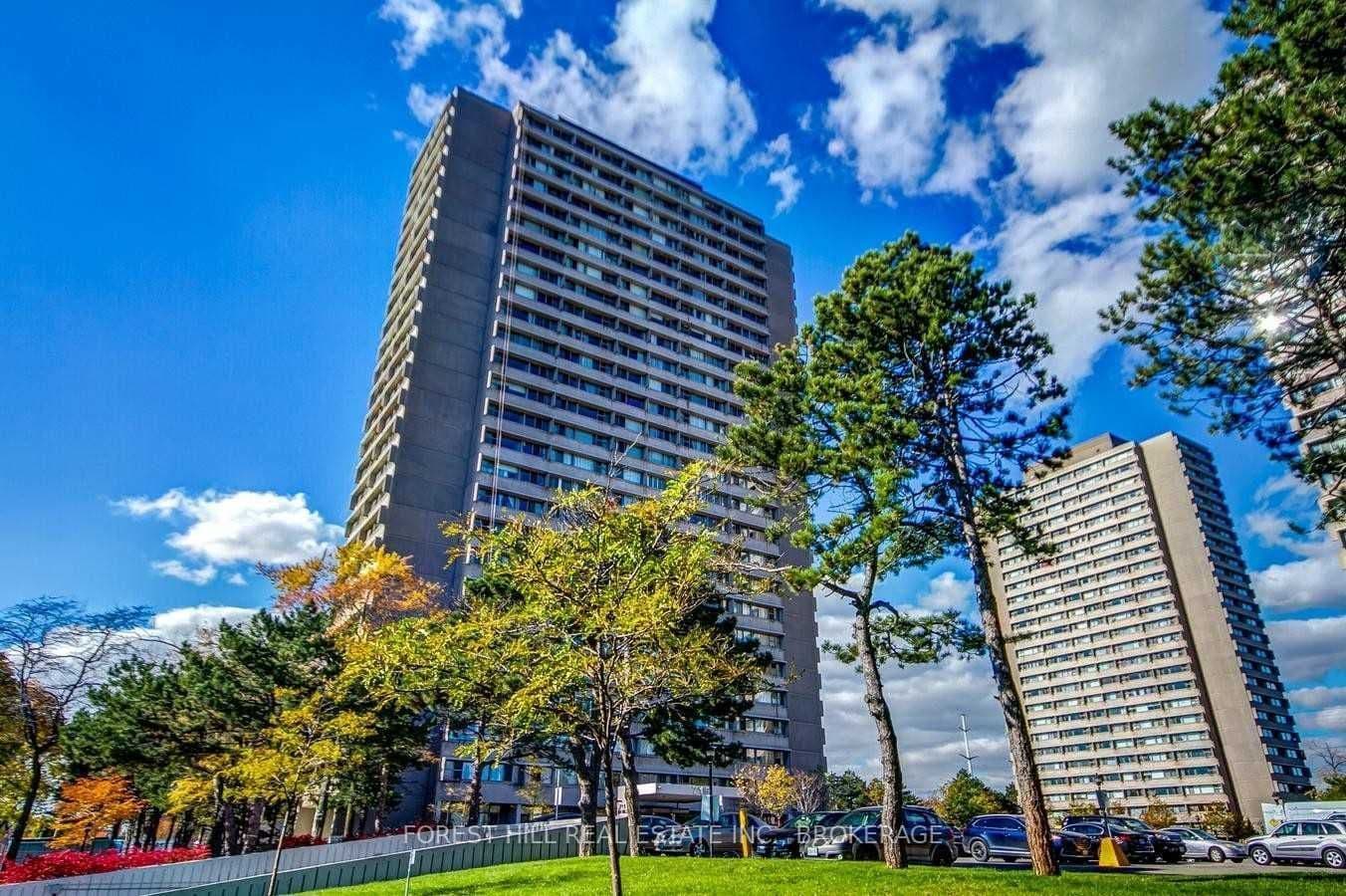 715 Don Mills Road 1002, Toronto C11, ON M3C 1S4