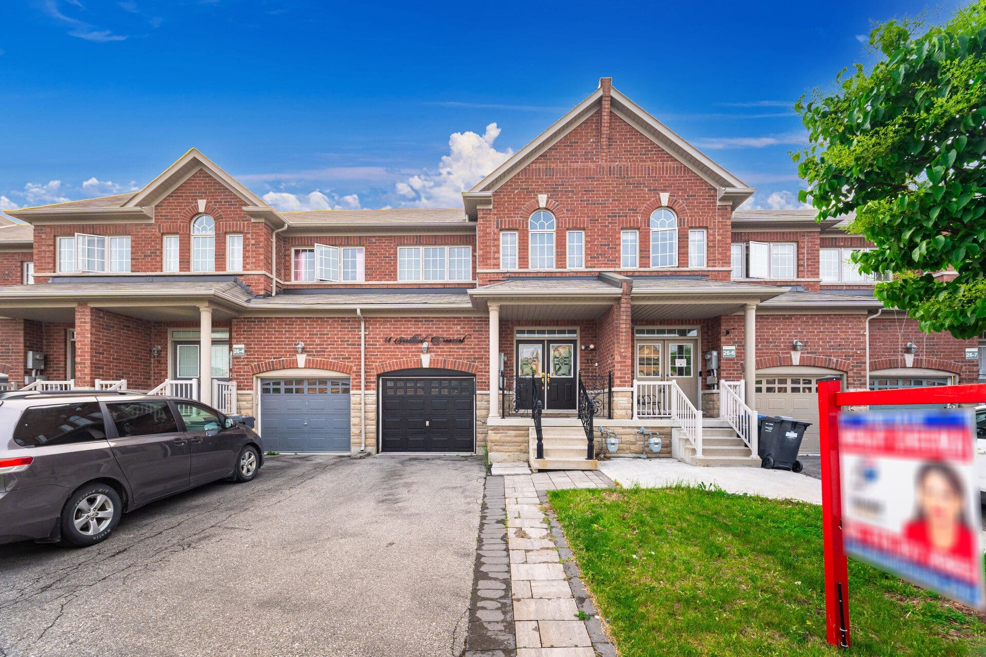 11 Seedland Crescent N, Brampton, ON L6R 0Z6
