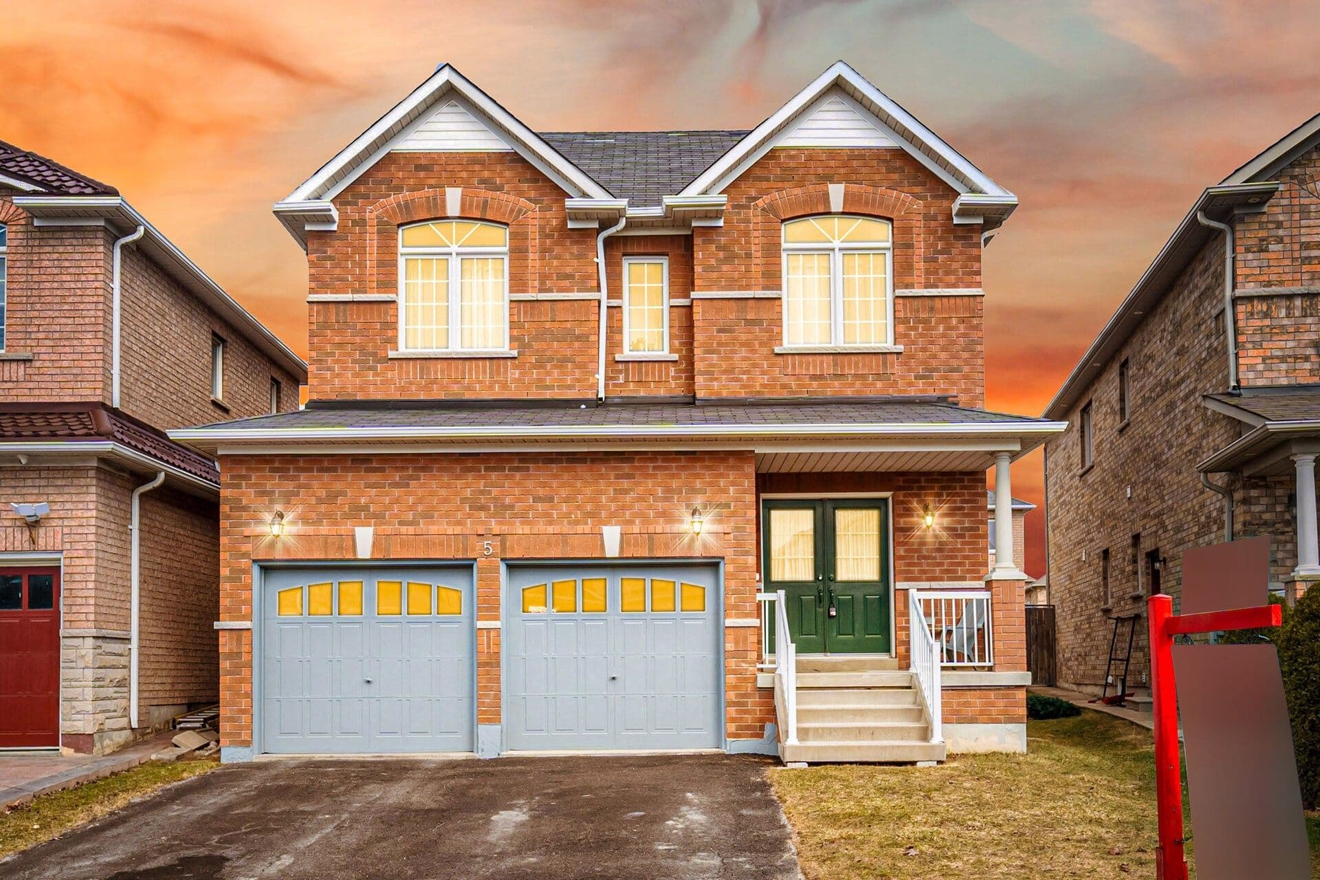 5 Attmar Drive, Brampton, ON L6P 2R4