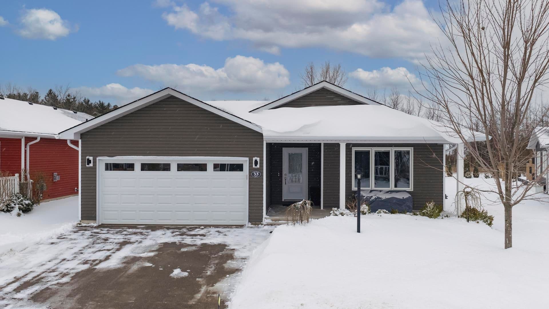 33 LAKE BREEZE Drive, Ashfield-Colborne-Wawanosh, ON N7A 0B7