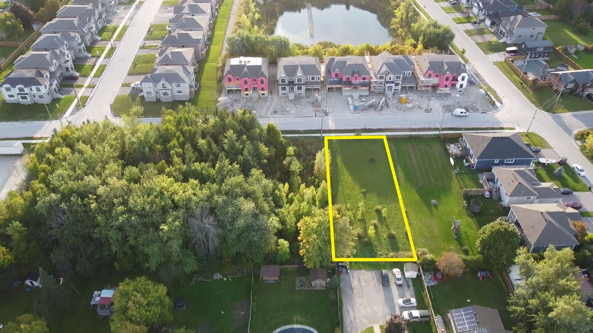 210 Sutherland Street S, Clearview, ON L0M 1S0