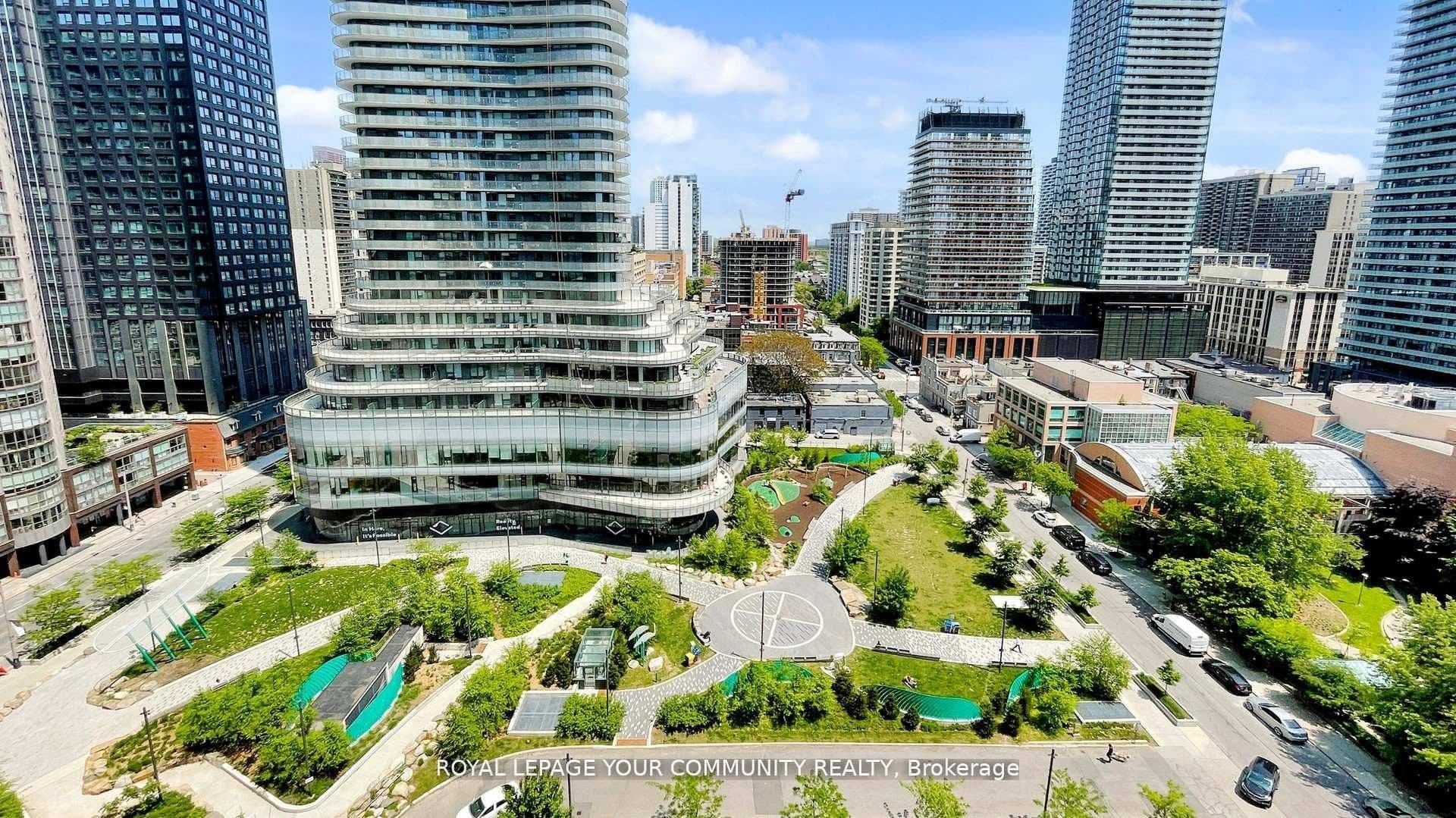 909 Bay Street 1609, Toronto C01, ON M5S 3G2